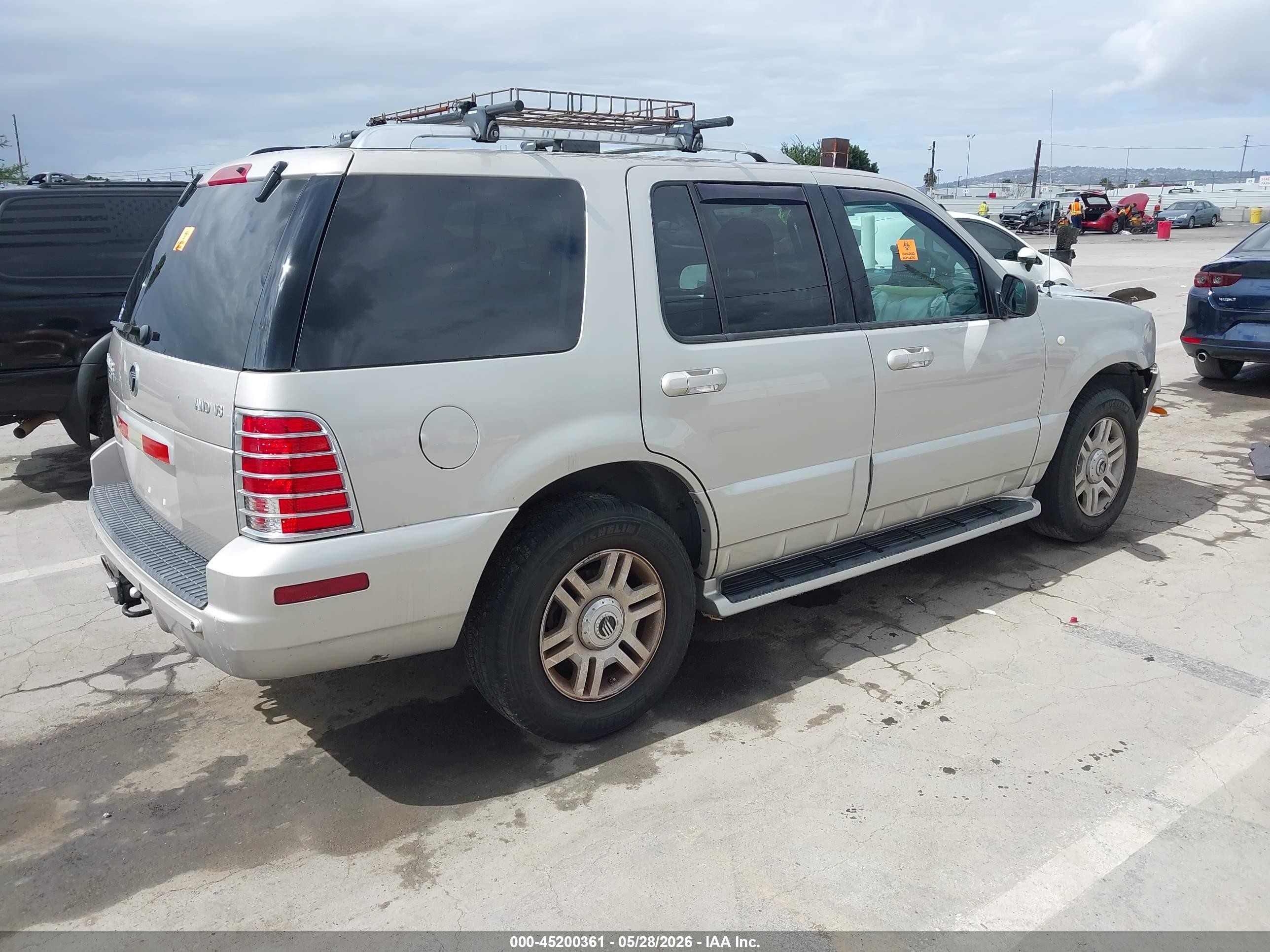 2004 Mercury Mountaineer   Beige vin: 4M2DU86W34ZJ45691