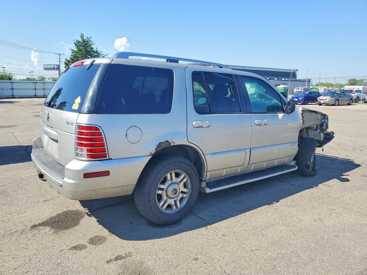 2004 Mercury Mountaineer Silver vin: 4M2DU86W54ZJ29427