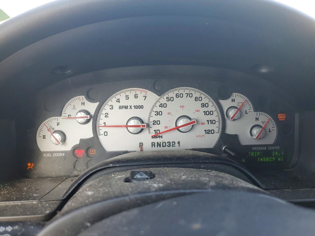 2004 Mercury Mountaineer Silver vin: 4M2DU86W54ZJ29427