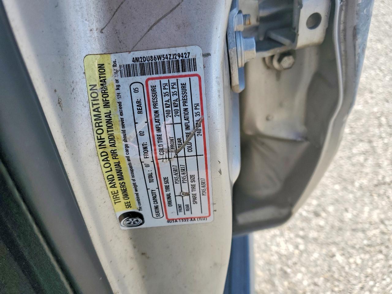 2004 Mercury Mountaineer Silver vin: 4M2DU86W54ZJ29427