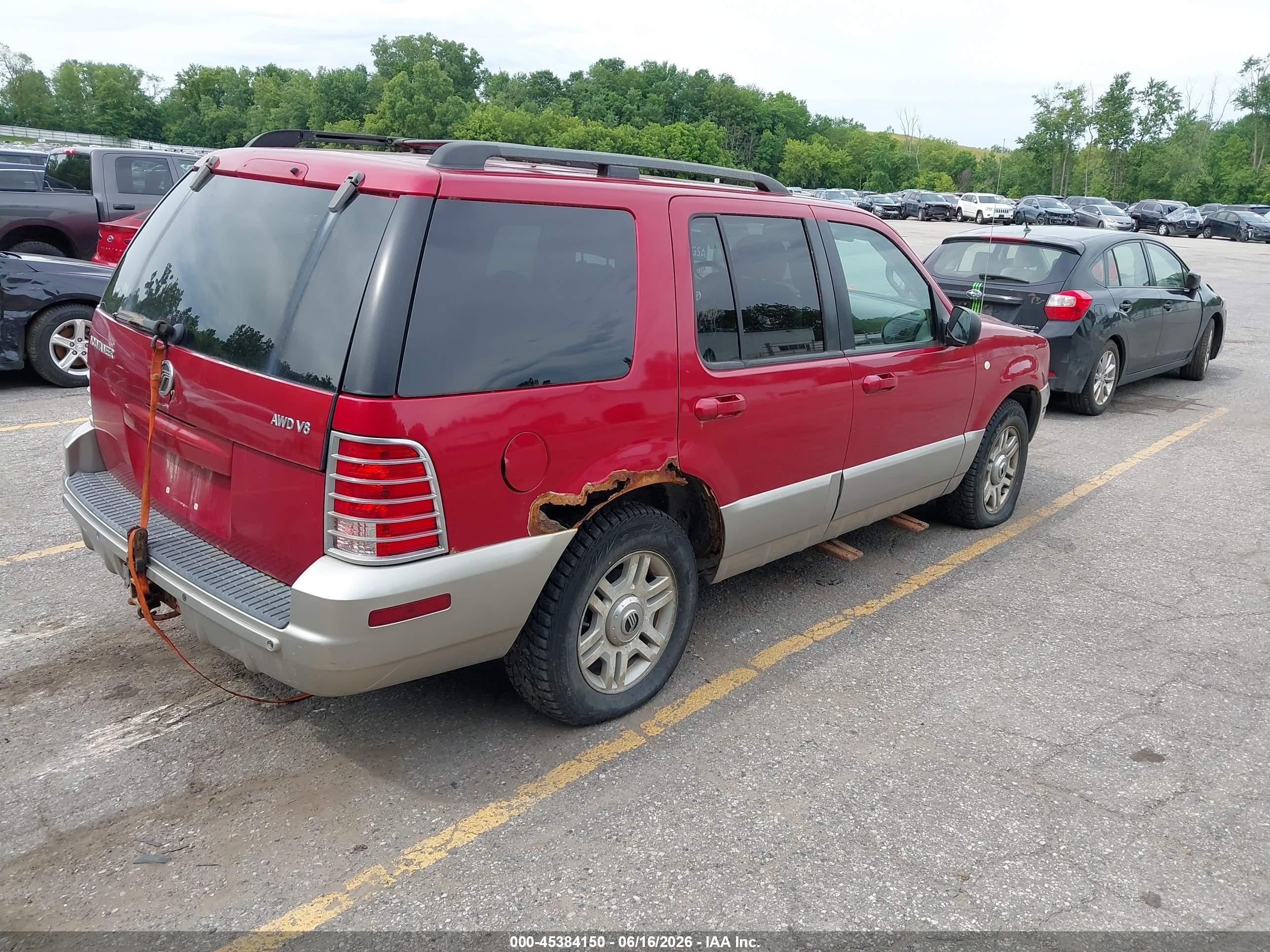 2003 Mercury Mountaineer   Red vin: 4M2DU86W63ZJ13073