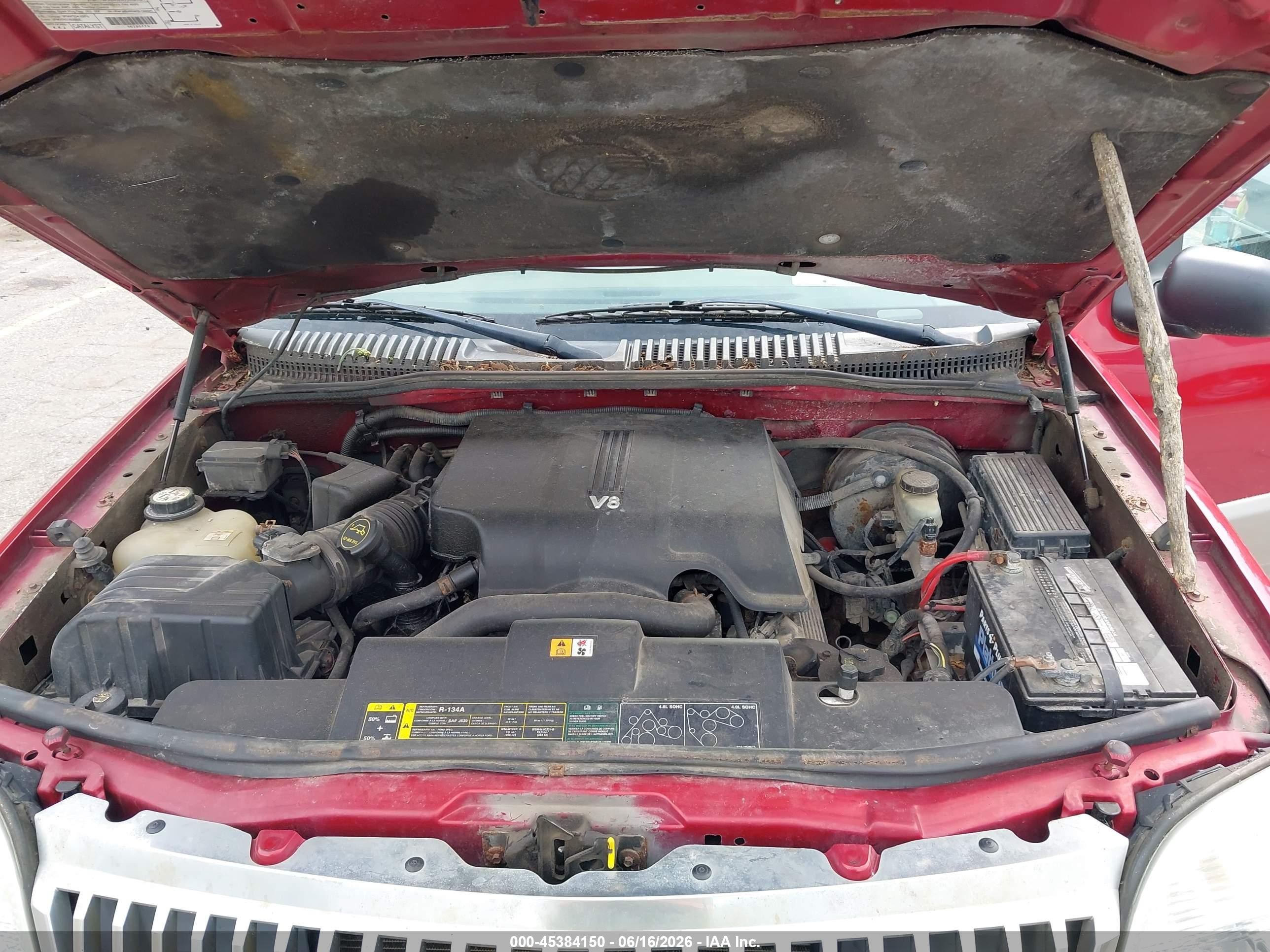 2003 Mercury Mountaineer   Red vin: 4M2DU86W63ZJ13073