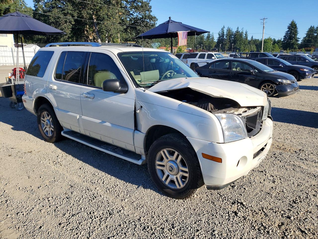 2004 Mercury Mountaineer White vin: 4M2DU86W84ZJ52734
