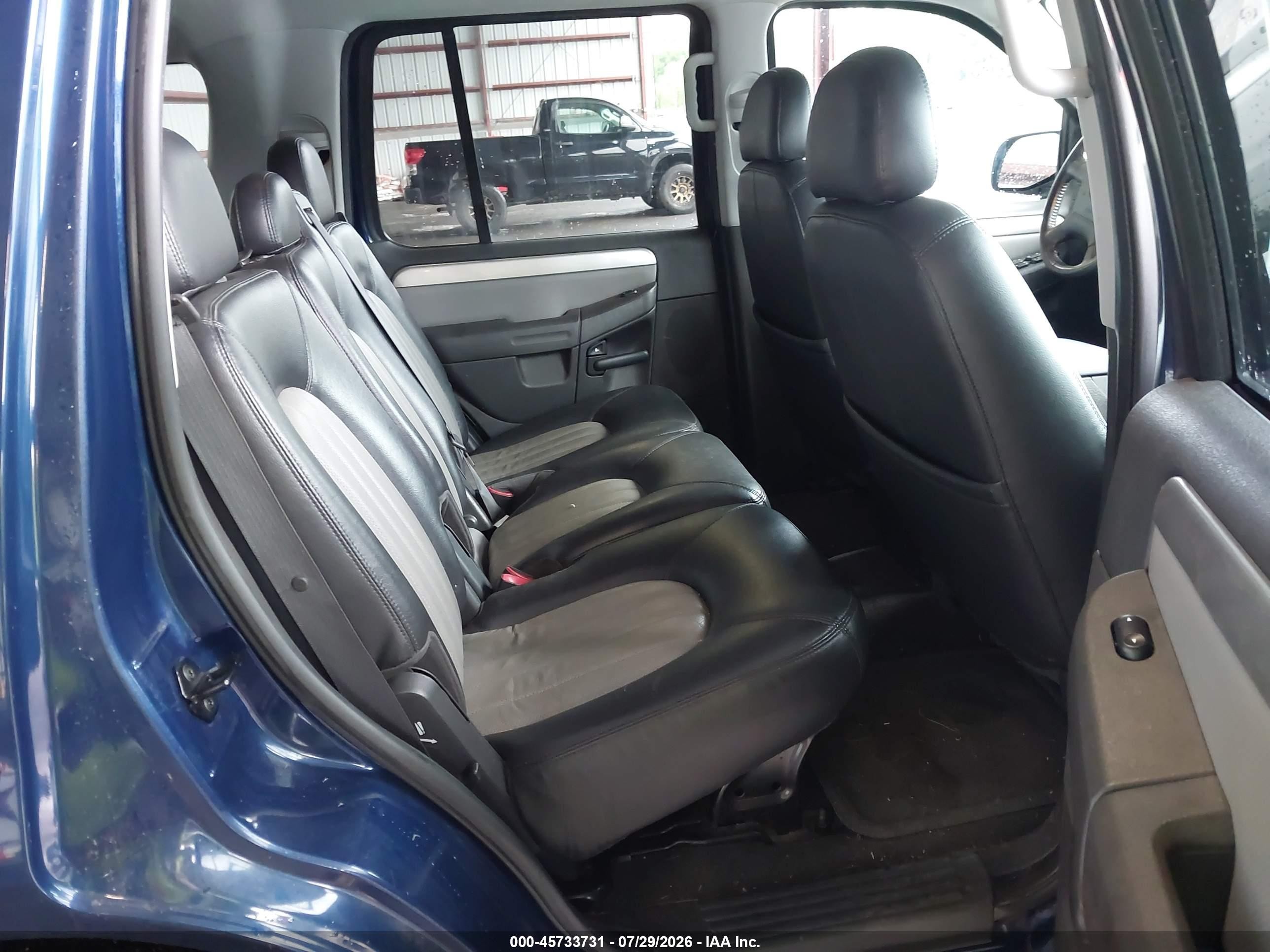 2004 Mercury Mountaineer   Blue vin: 4M2DU86W94ZJ36767