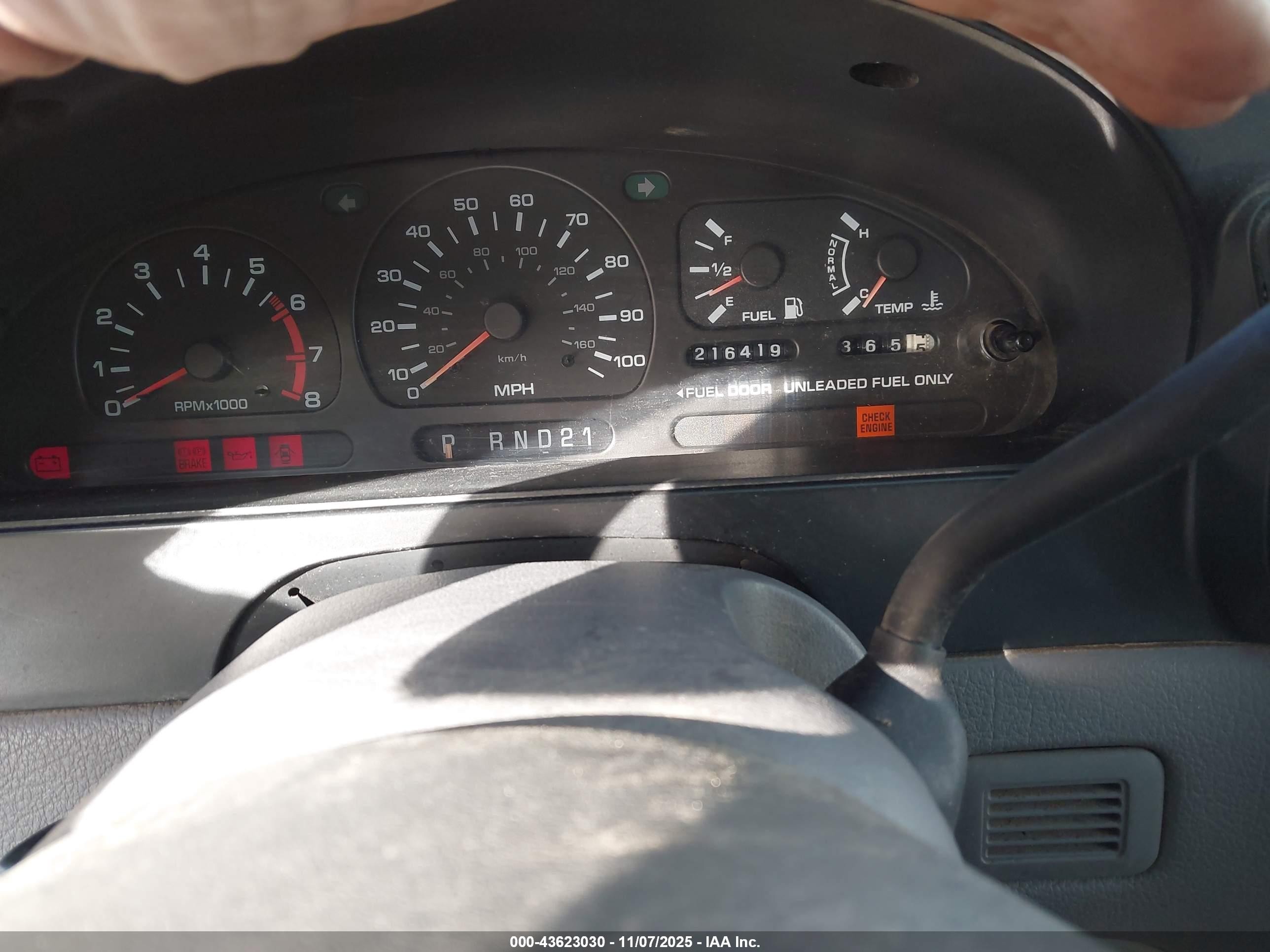 1997 Mercury Villager Gs/ls/nautica Red vin: 4M2DV1115VDJ19611