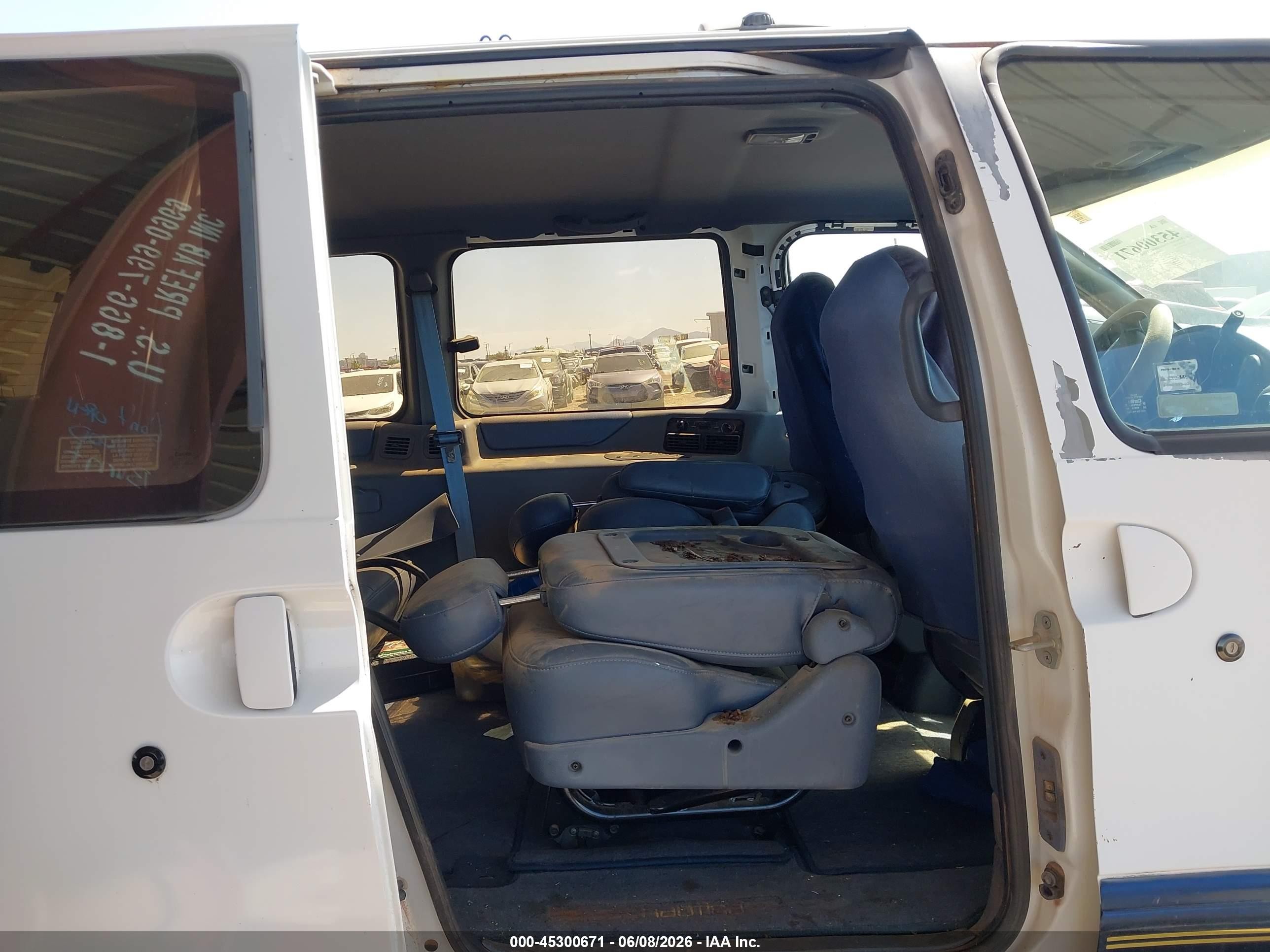 1993 Mercury Villager   White vin: 4M2DV11W0PDK08162