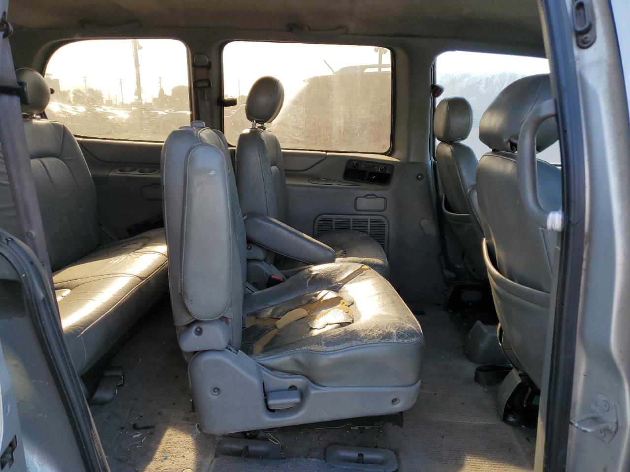 1993 Mercury Villager  Two Tone vin: 4M2DV11W1PDJ39059
