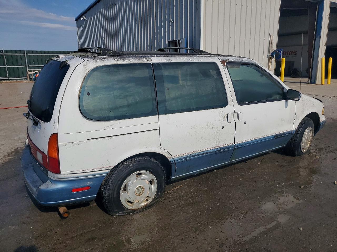 1993 Mercury Villager White vin: 4M2DV11W4PDJ79961