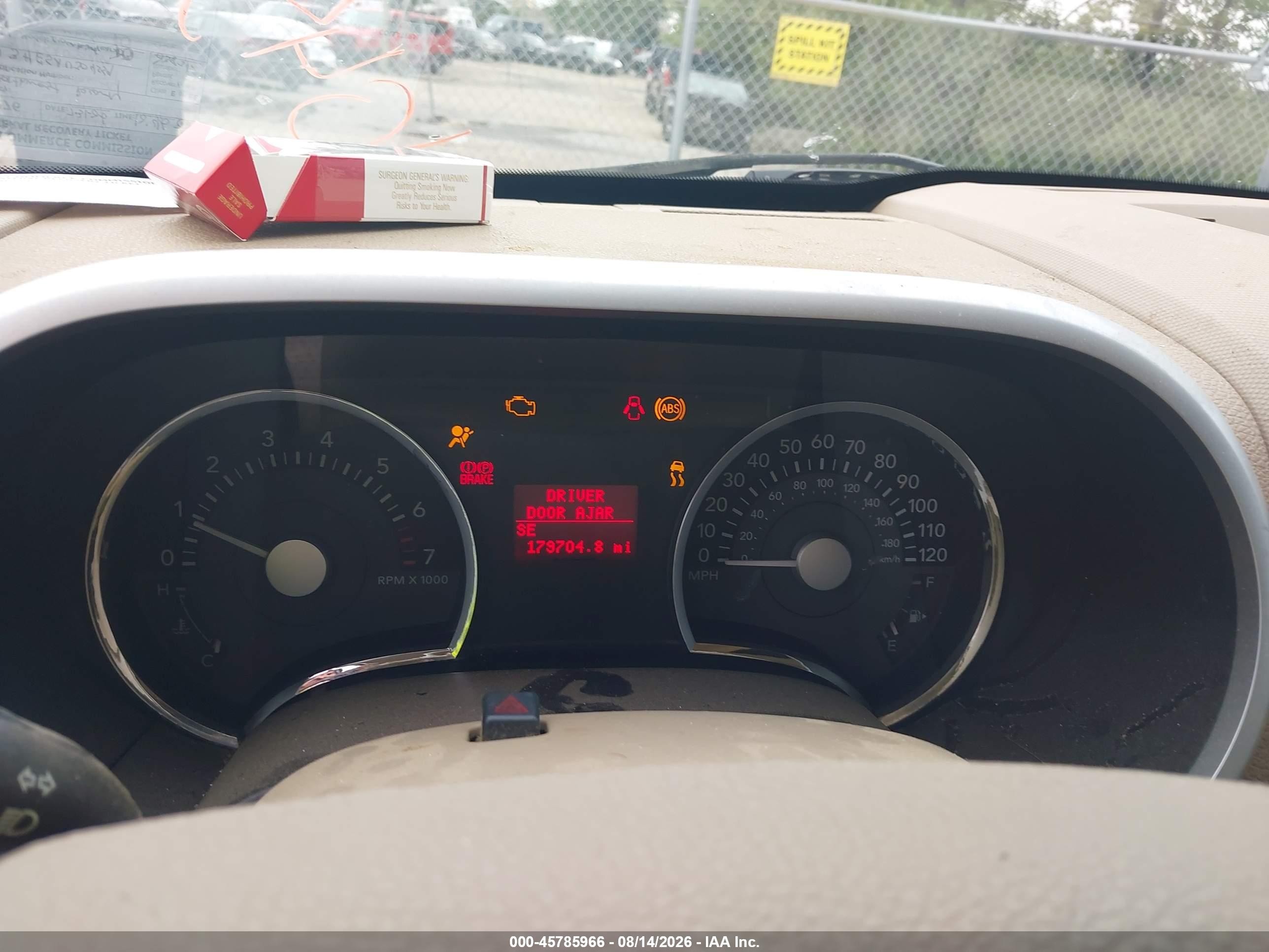 2010 Mercury Mountaineer   White vin: 4M2EN3HE5AUJ04559