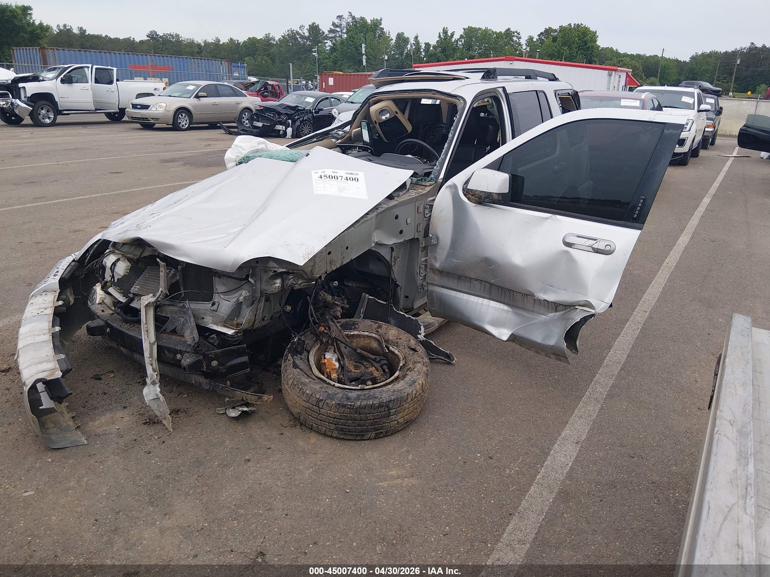 2010 Mercury Mountaineer   Silver vin: 4M2EN3HE7AUJ07351