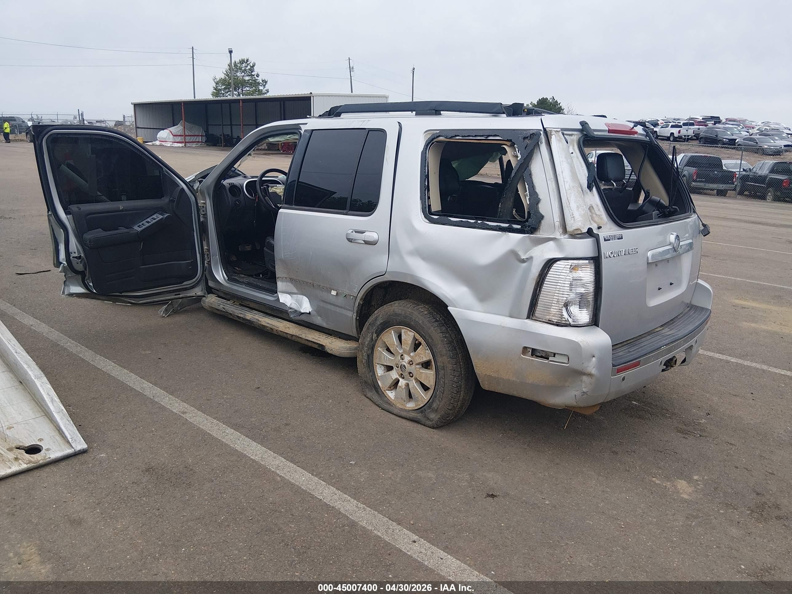 2010 Mercury Mountaineer   Silver vin: 4M2EN3HE7AUJ07351