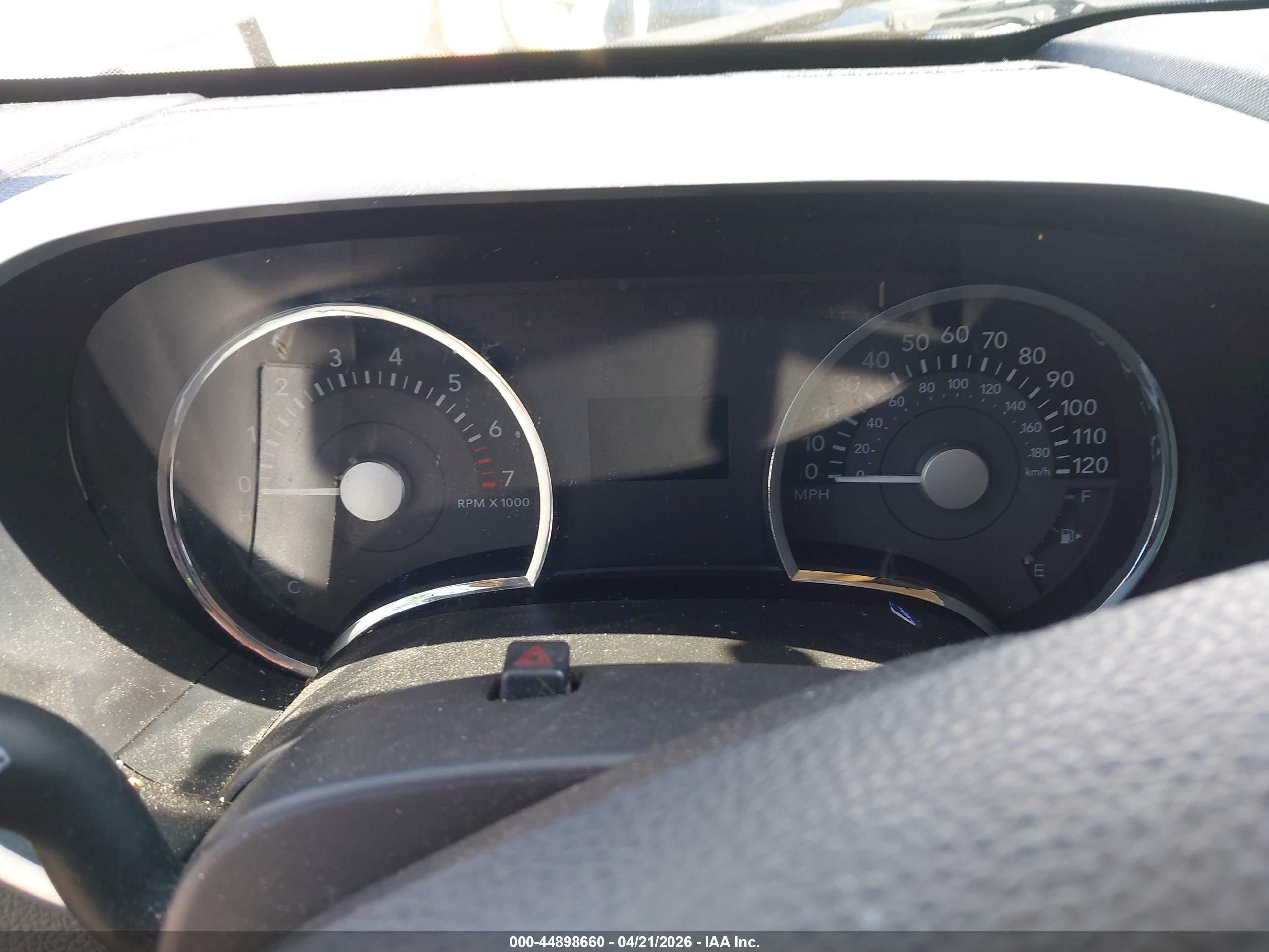 2010 Mercury Mountaineer   White vin: 4M2EN4HE8AUJ07879
