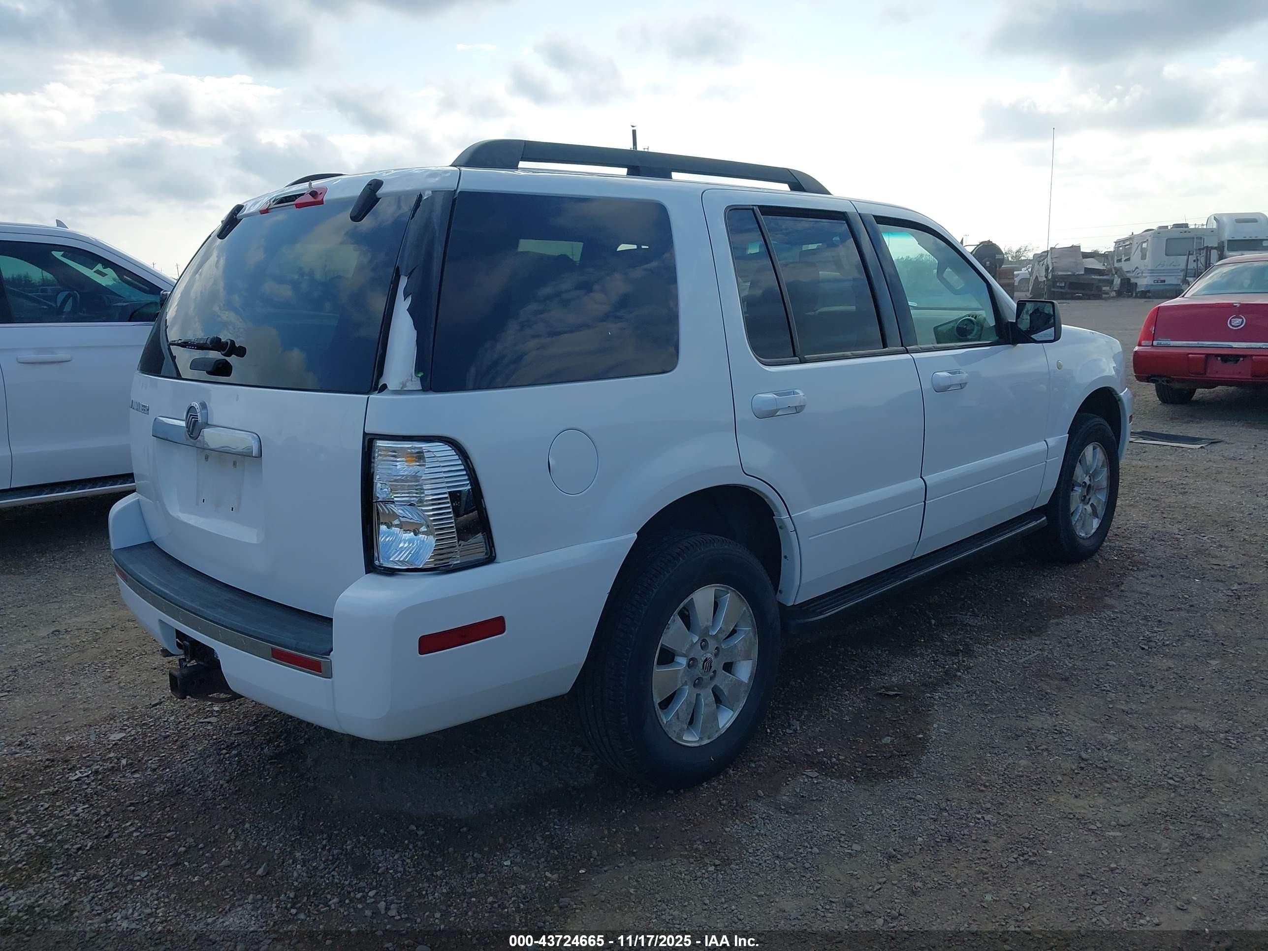 2006 Mercury Mountaineer Convenience White vin: 4M2EU36E06UJ14364