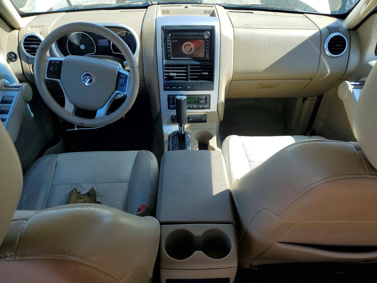 2008 Mercury Mountaineer Premier White vin: 4M2EU38828UJ00203