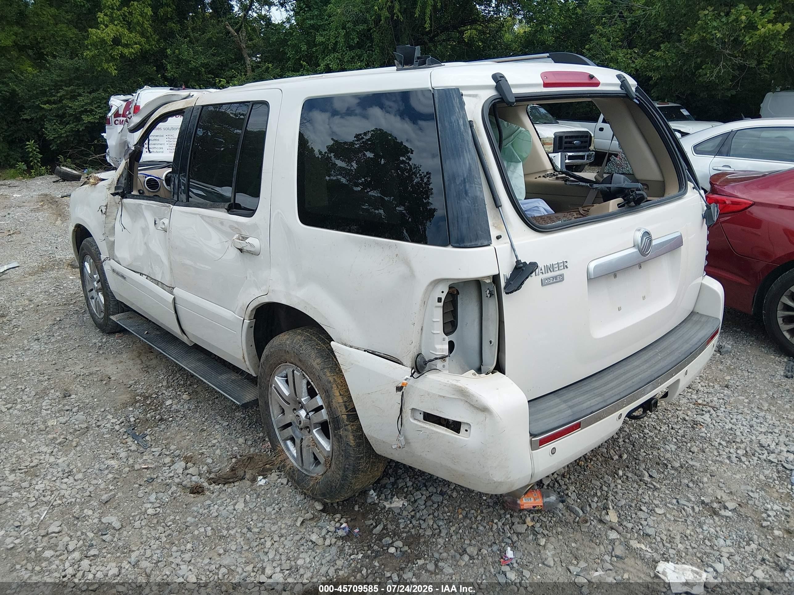 2008 Mercury Mountaineer Premier White vin: 4M2EU38838UJ09685