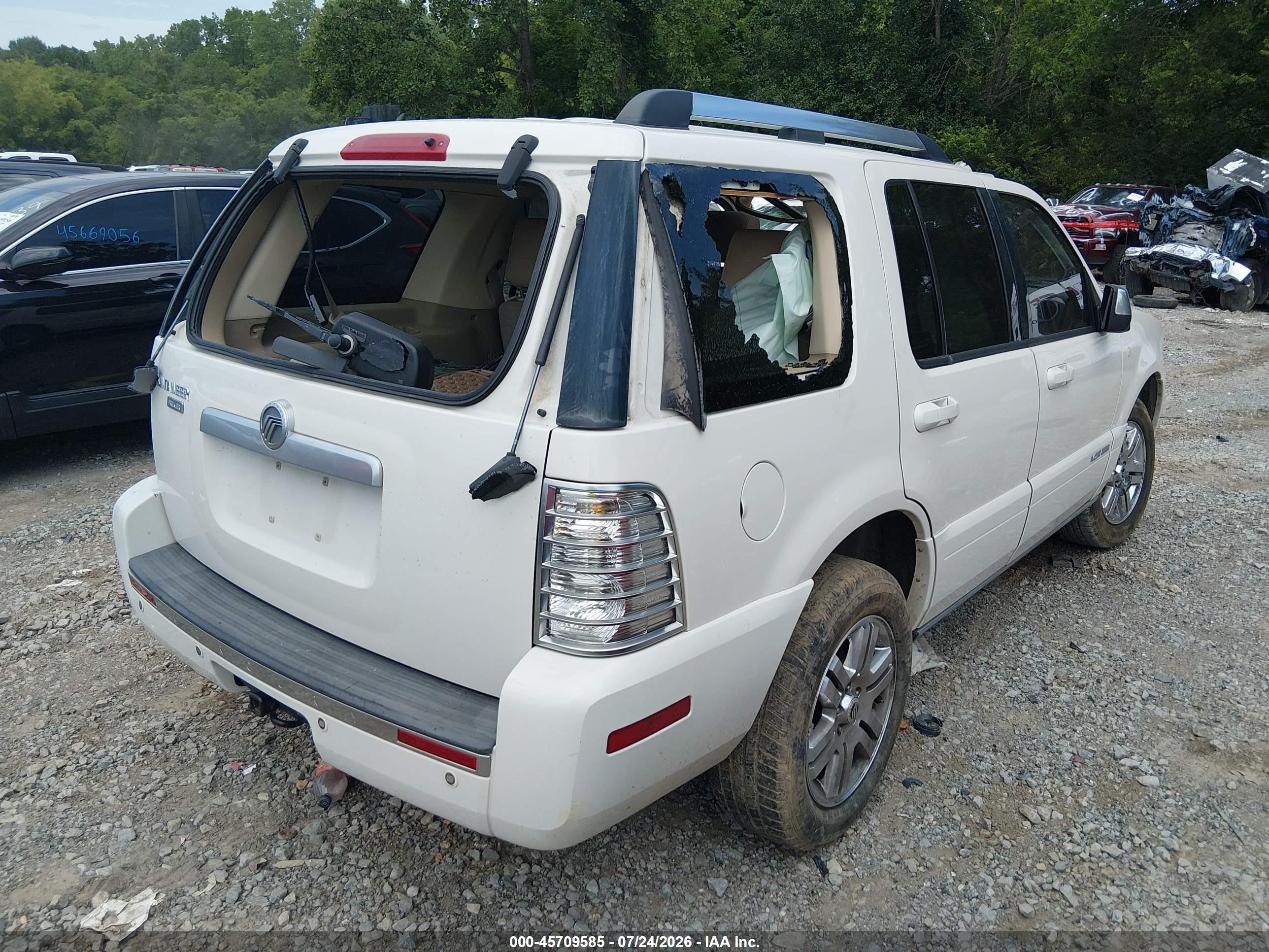 2008 Mercury Mountaineer Premier White vin: 4M2EU38838UJ09685