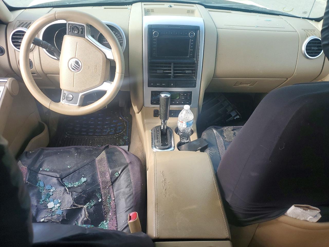 2008 Mercury Mountaineer Premier Cream vin: 4M2EU38E28UJ14723