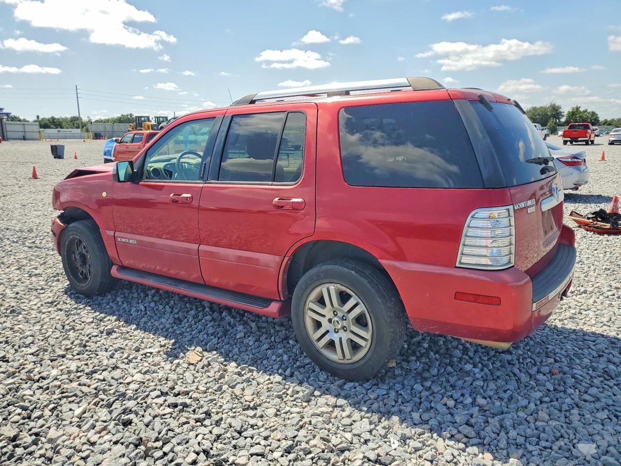 2007 Mercury Mountaineer Premier Red vin: 4M2EU38E87UJ09959
