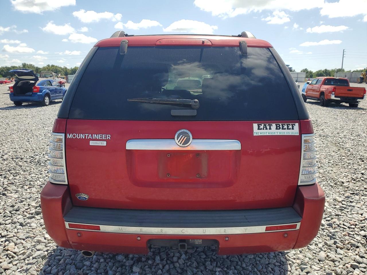 2007 Mercury Mountaineer Premier Red vin: 4M2EU38E87UJ09959