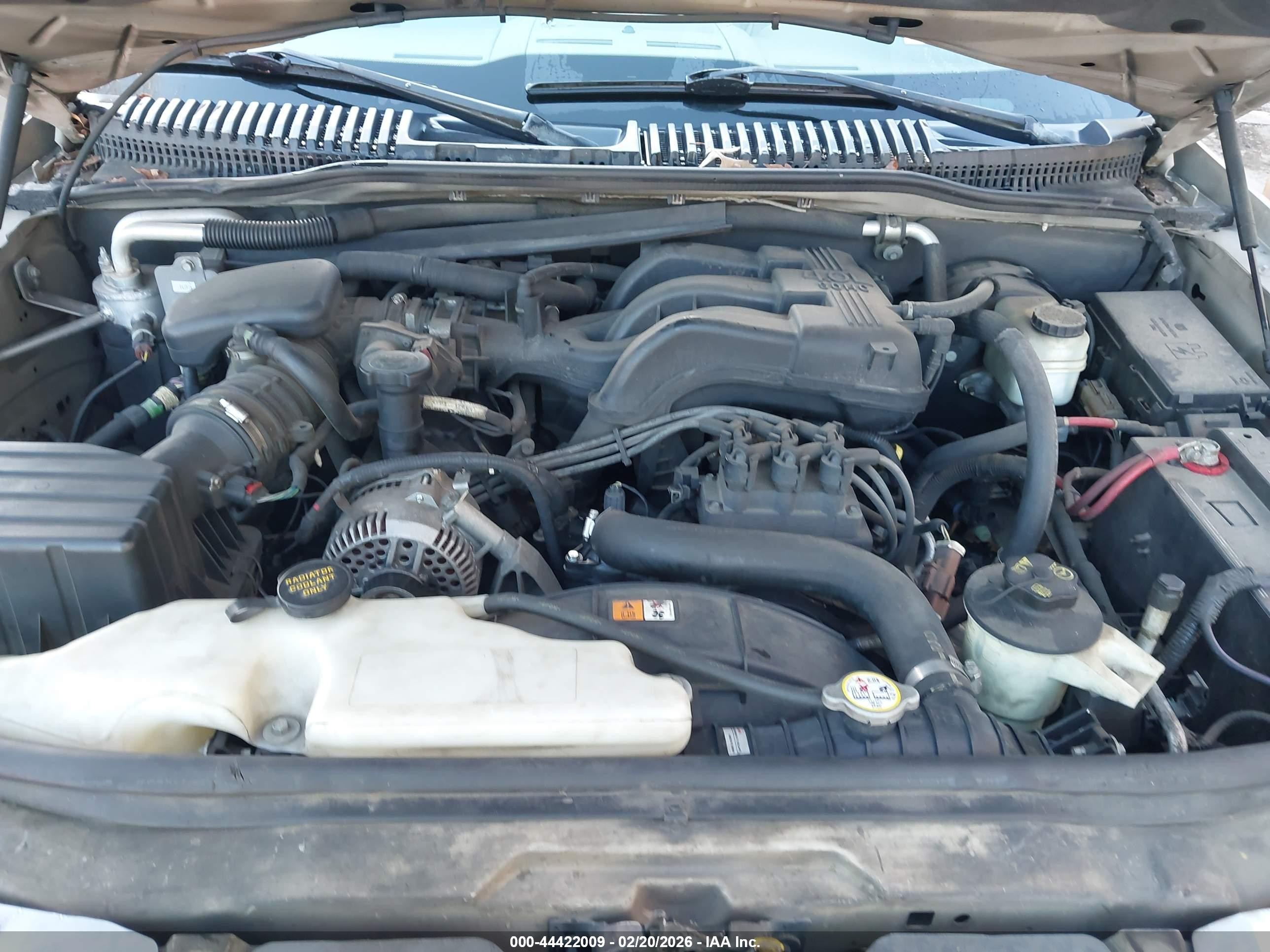2006 Mercury Mountaineer Convenience Gold vin: 4M2EU46E66UJ01401