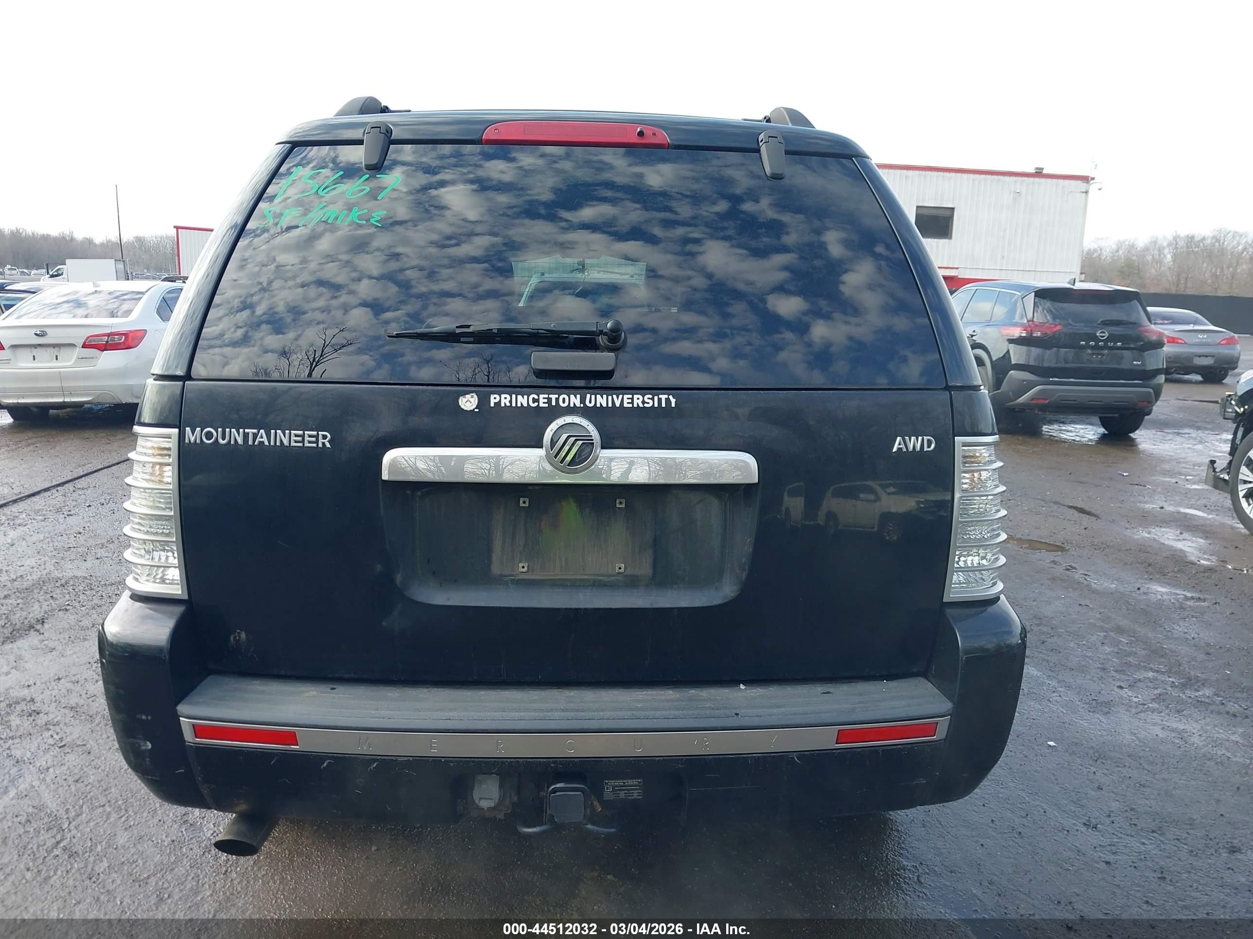 2006 Mercury Mountaineer Convenience Black vin: 4M2EU46EX6UJ09016