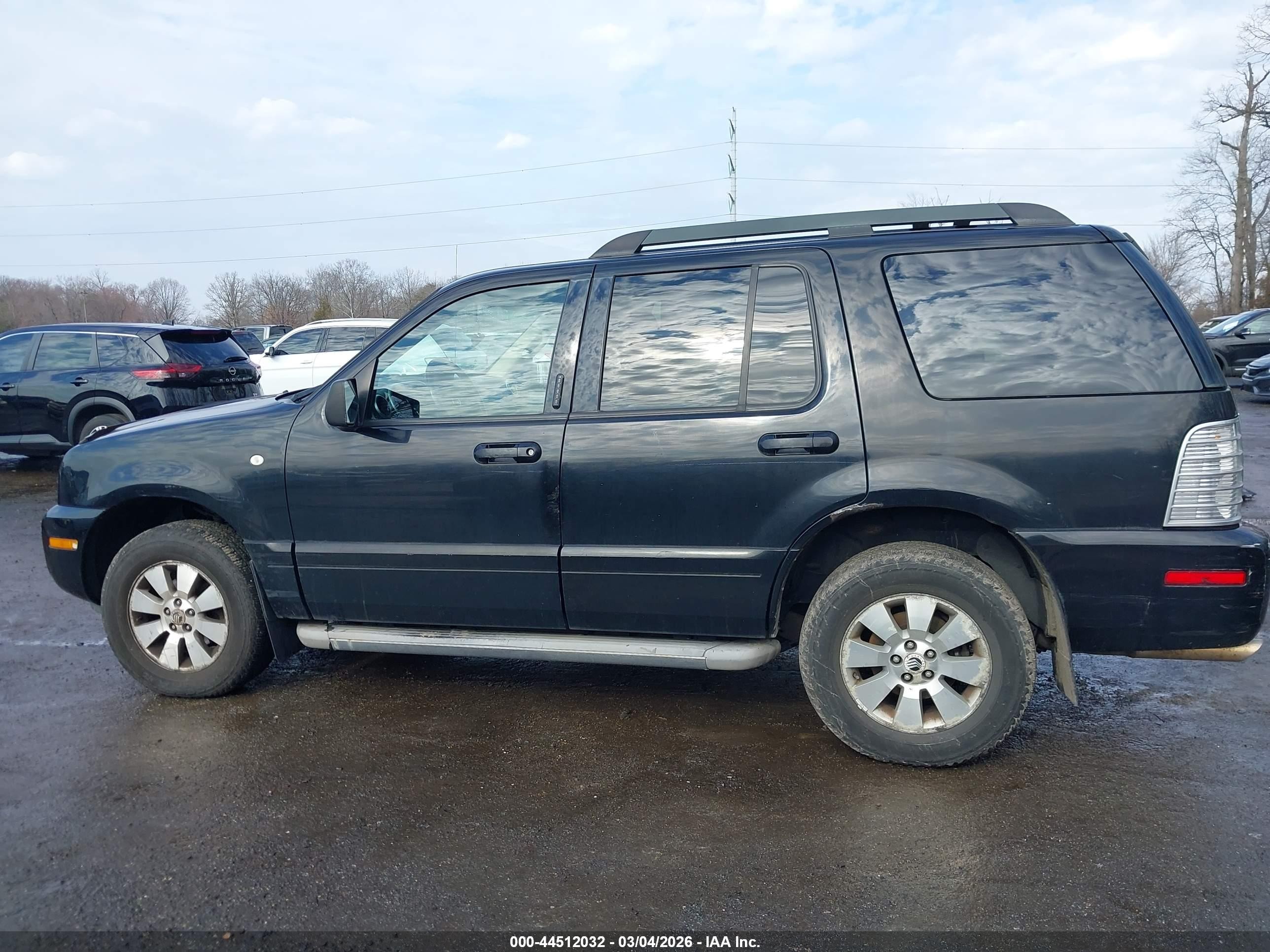 2006 Mercury Mountaineer Convenience Black vin: 4M2EU46EX6UJ09016