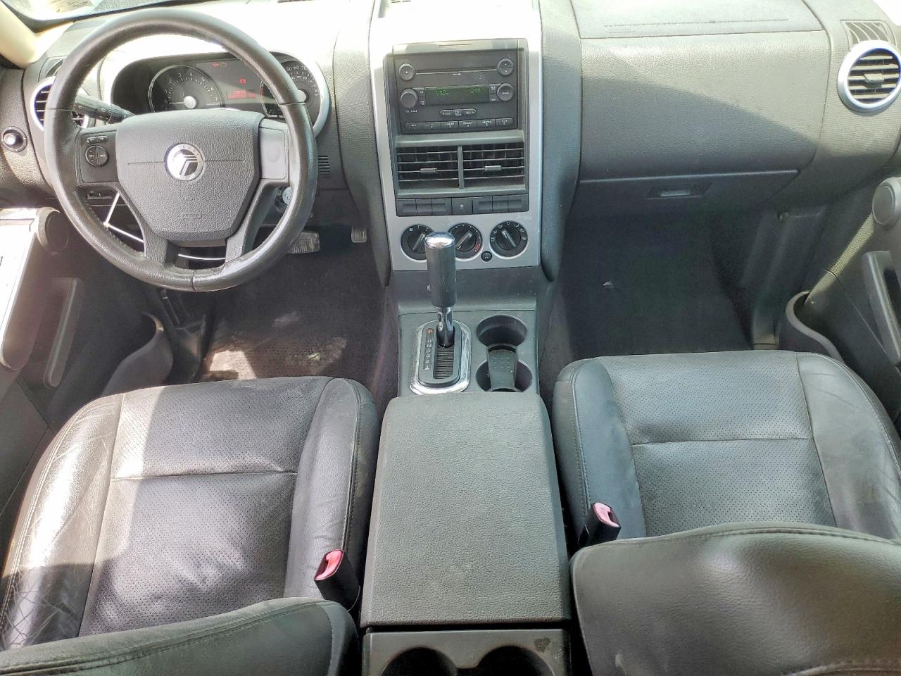 2006 Mercury Mountaineer Convenience Black vin: 4M2EU46EX6UJ13289