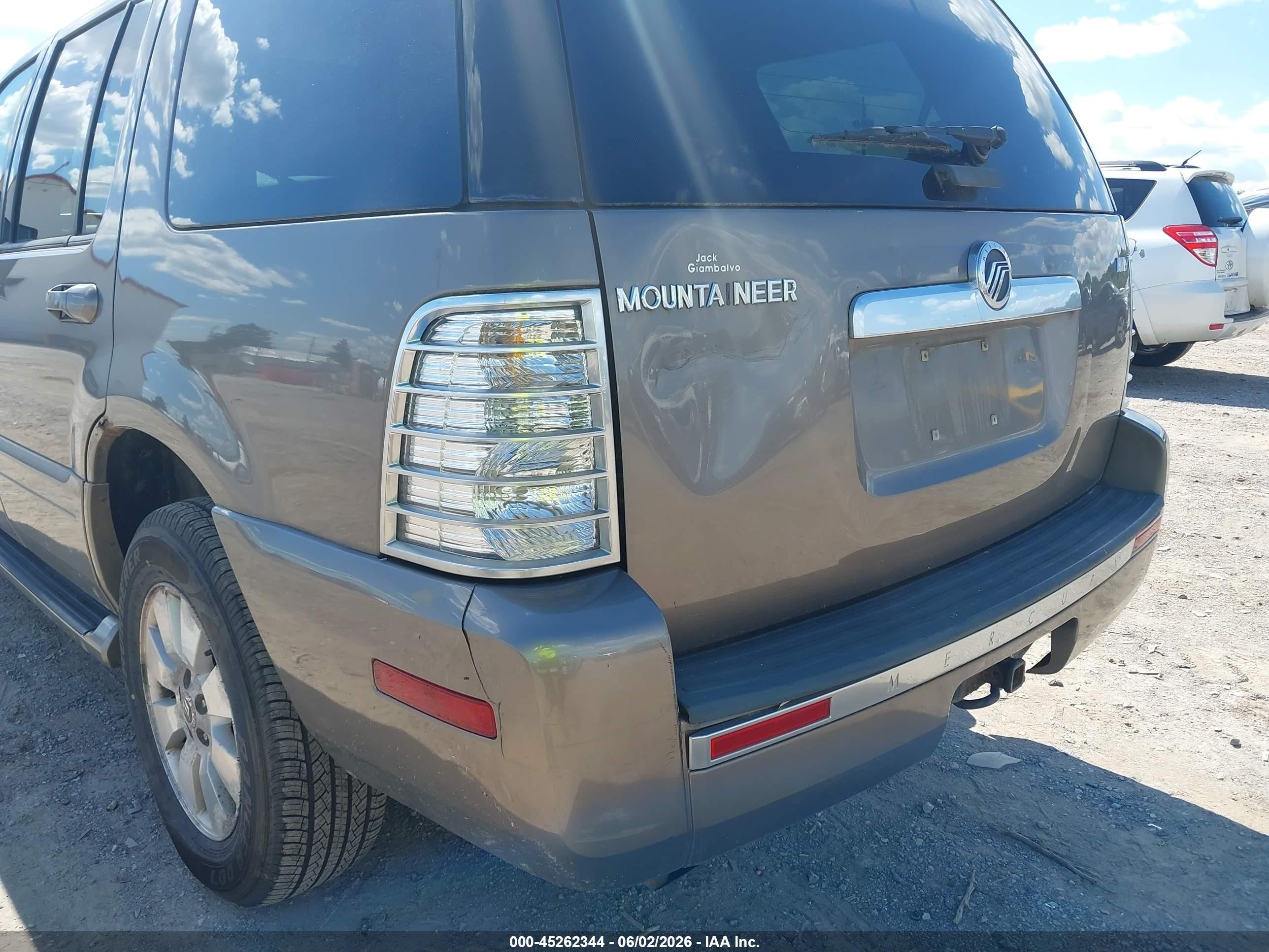 2006 Mercury Mountaineer Luxury Champagne vin: 4M2EU47E06UJ14806