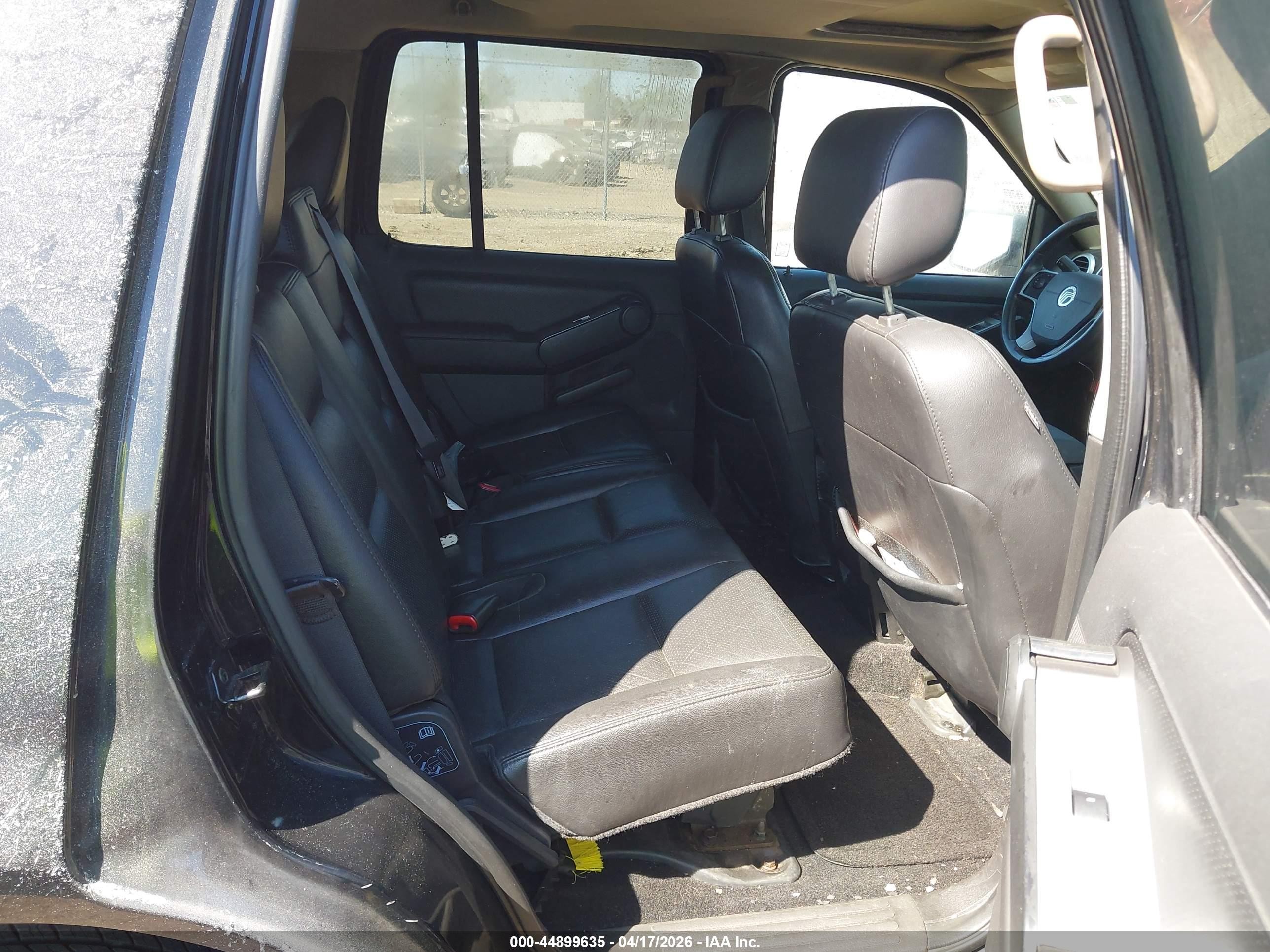 2008 Mercury Mountaineer   Black vin: 4M2EU47E08UJ16705