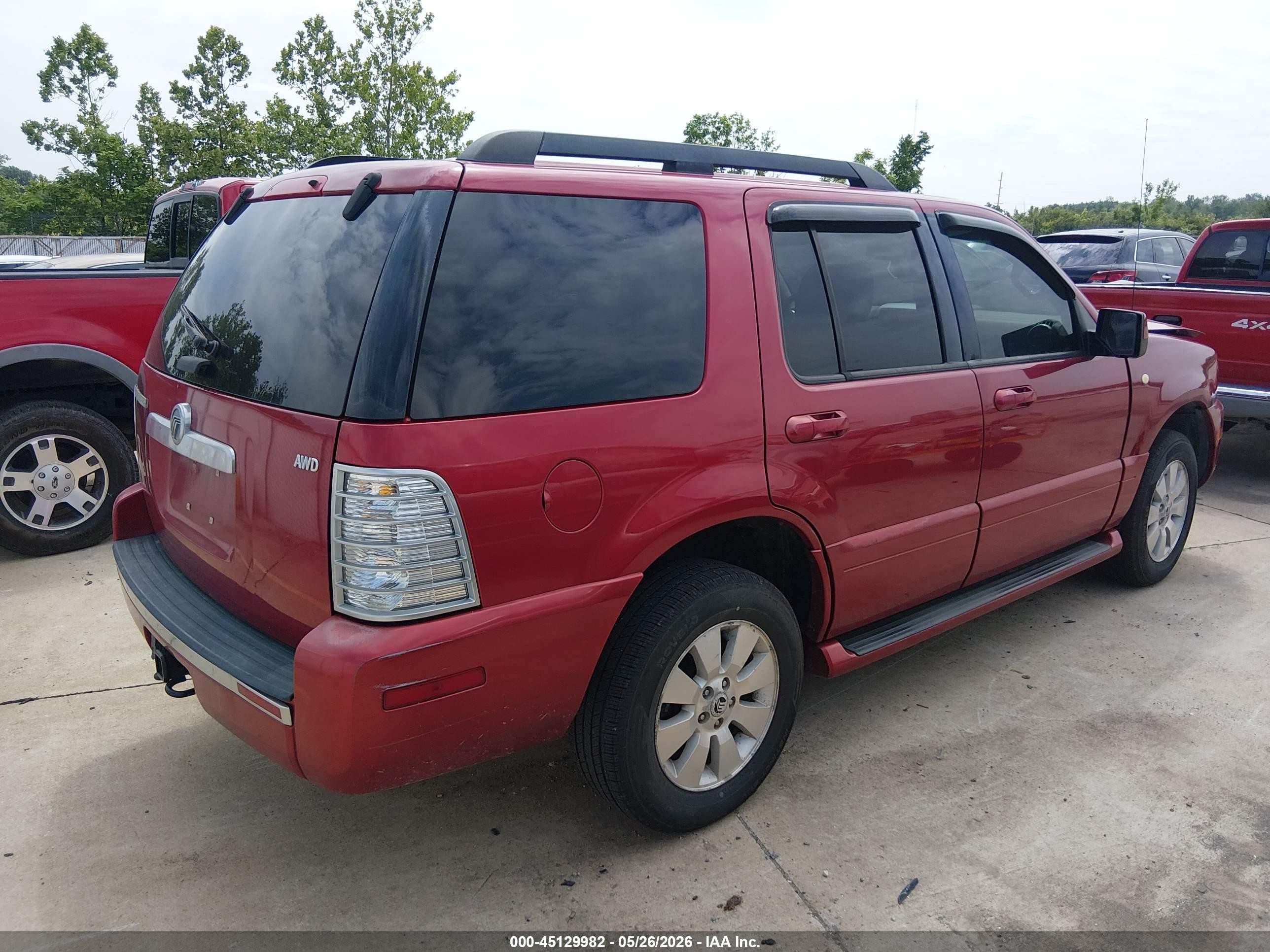 2006 Mercury Mountaineer Luxury Red vin: 4M2EU47E16UJ04074