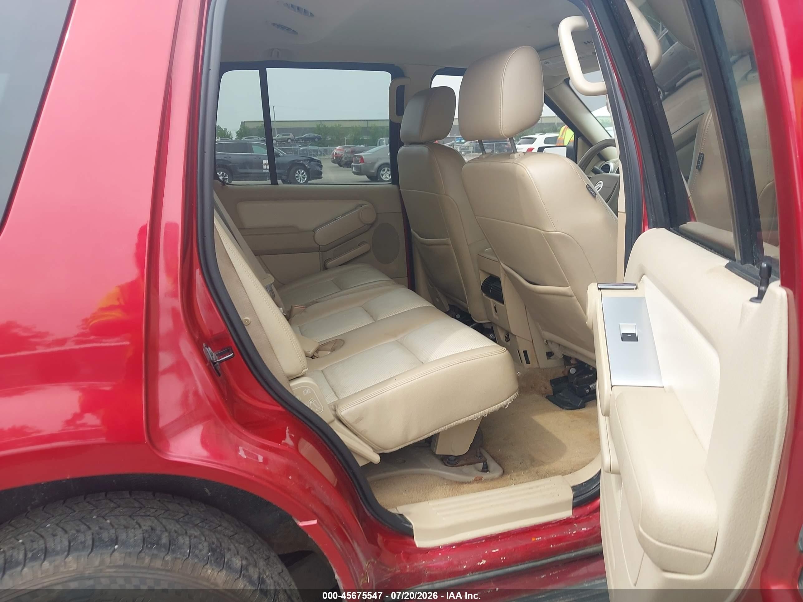 2006 Mercury Mountaineer Luxury Red vin: 4M2EU47E16UJ05855