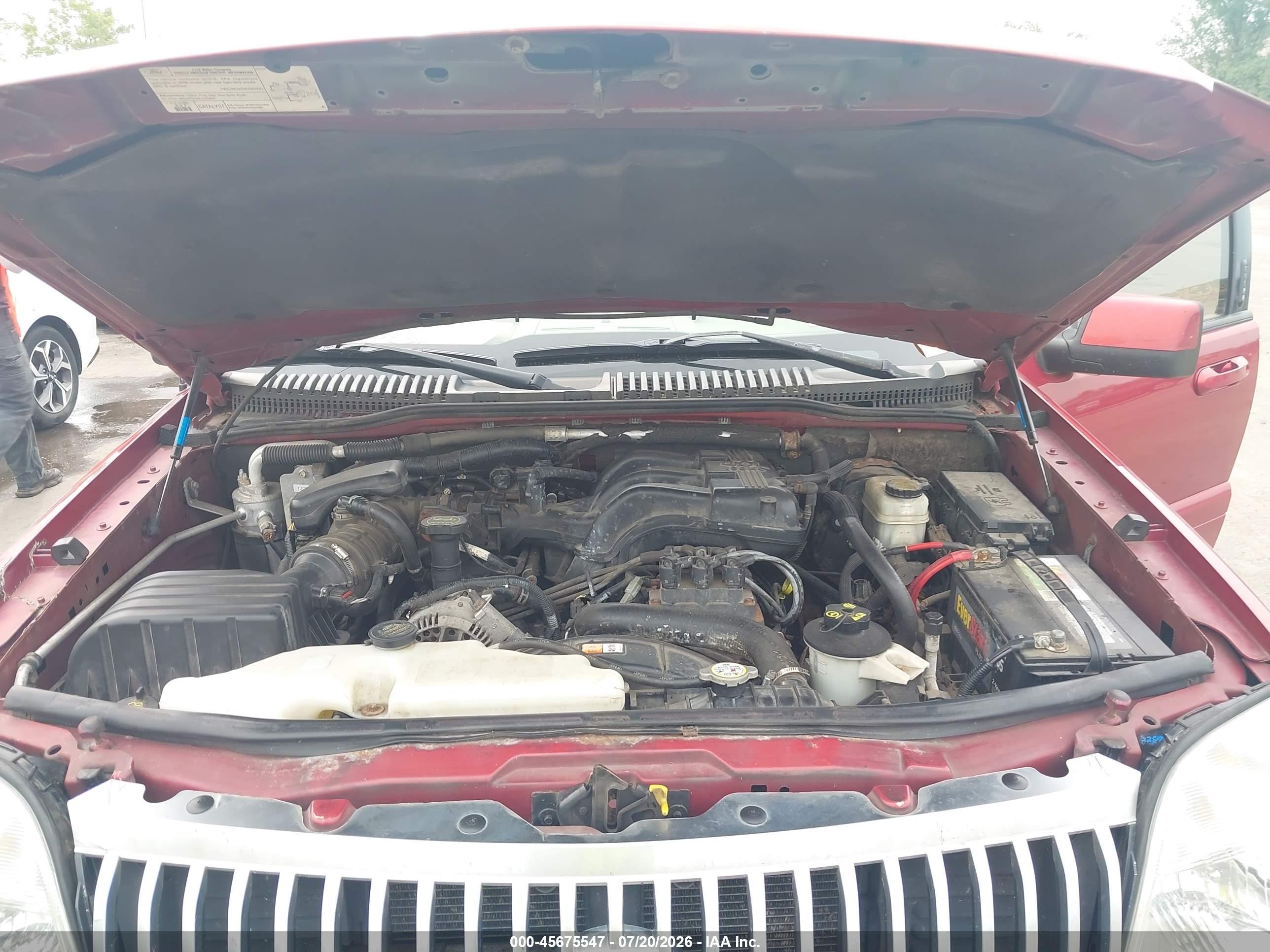2006 Mercury Mountaineer Luxury Red vin: 4M2EU47E16UJ05855