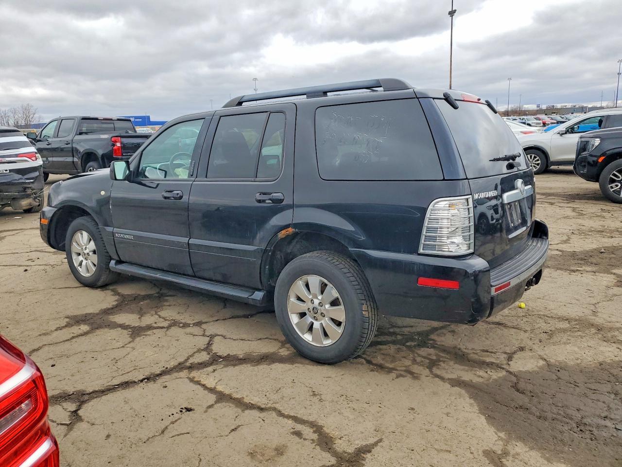 2009 Mercury Mountaineer Luxury Black vin: 4M2EU47E29UJ01334
