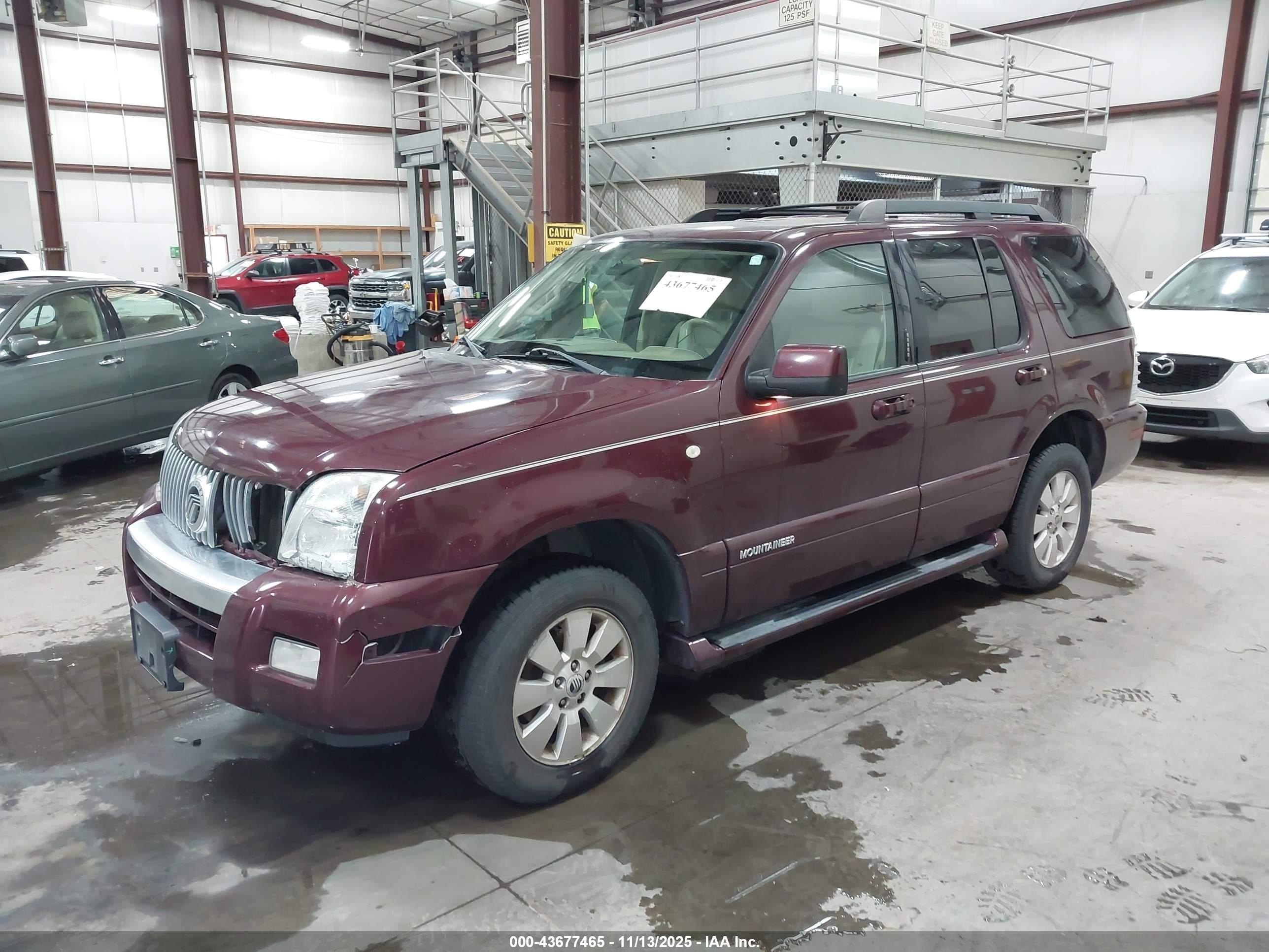 2007 Mercury Mountaineer   Red vin: 4M2EU47E67UJ22006