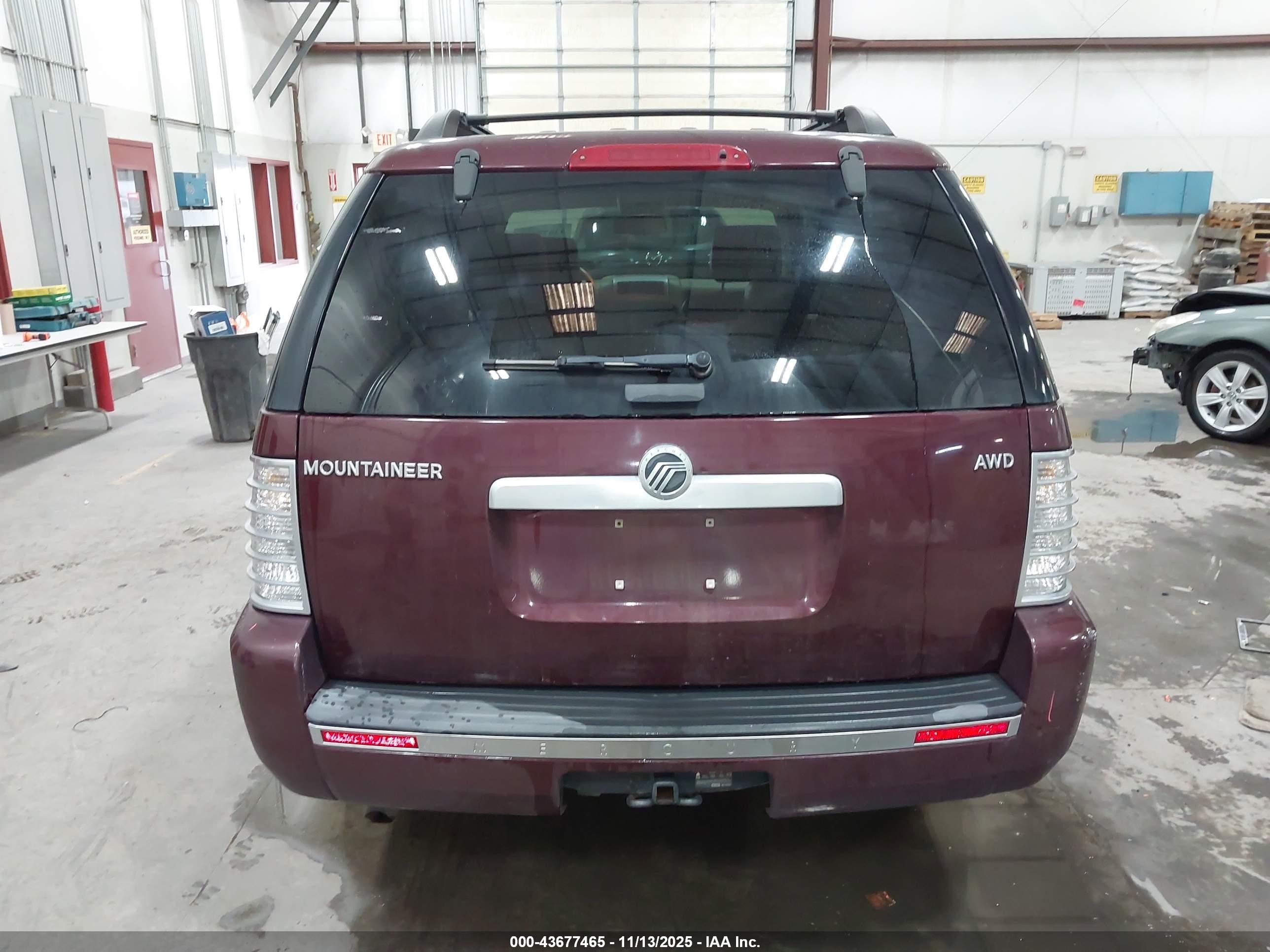 2007 Mercury Mountaineer   Red vin: 4M2EU47E67UJ22006