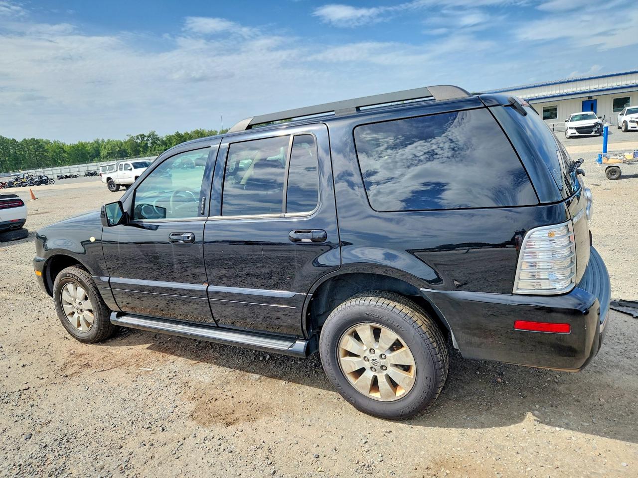 2006 Mercury Mountaineer Luxury Black vin: 4M2EU47E76UJ18853