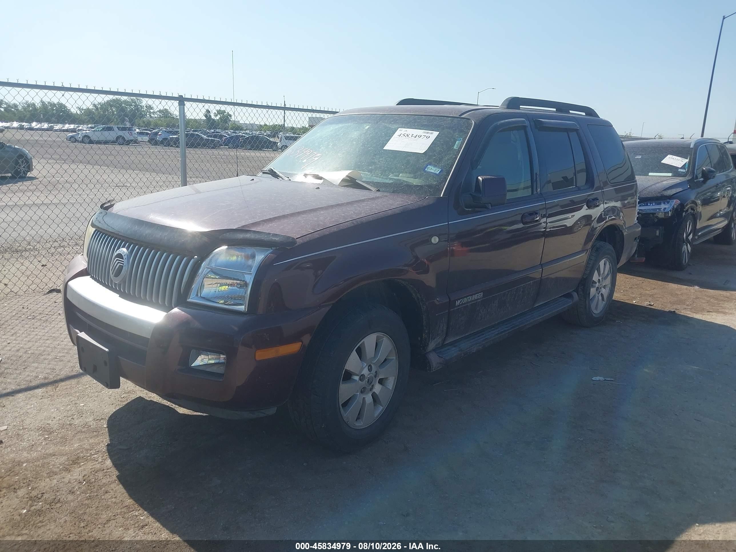 2007 Mercury Mountaineer   Maroon vin: 4M2EU47E77UJ11113