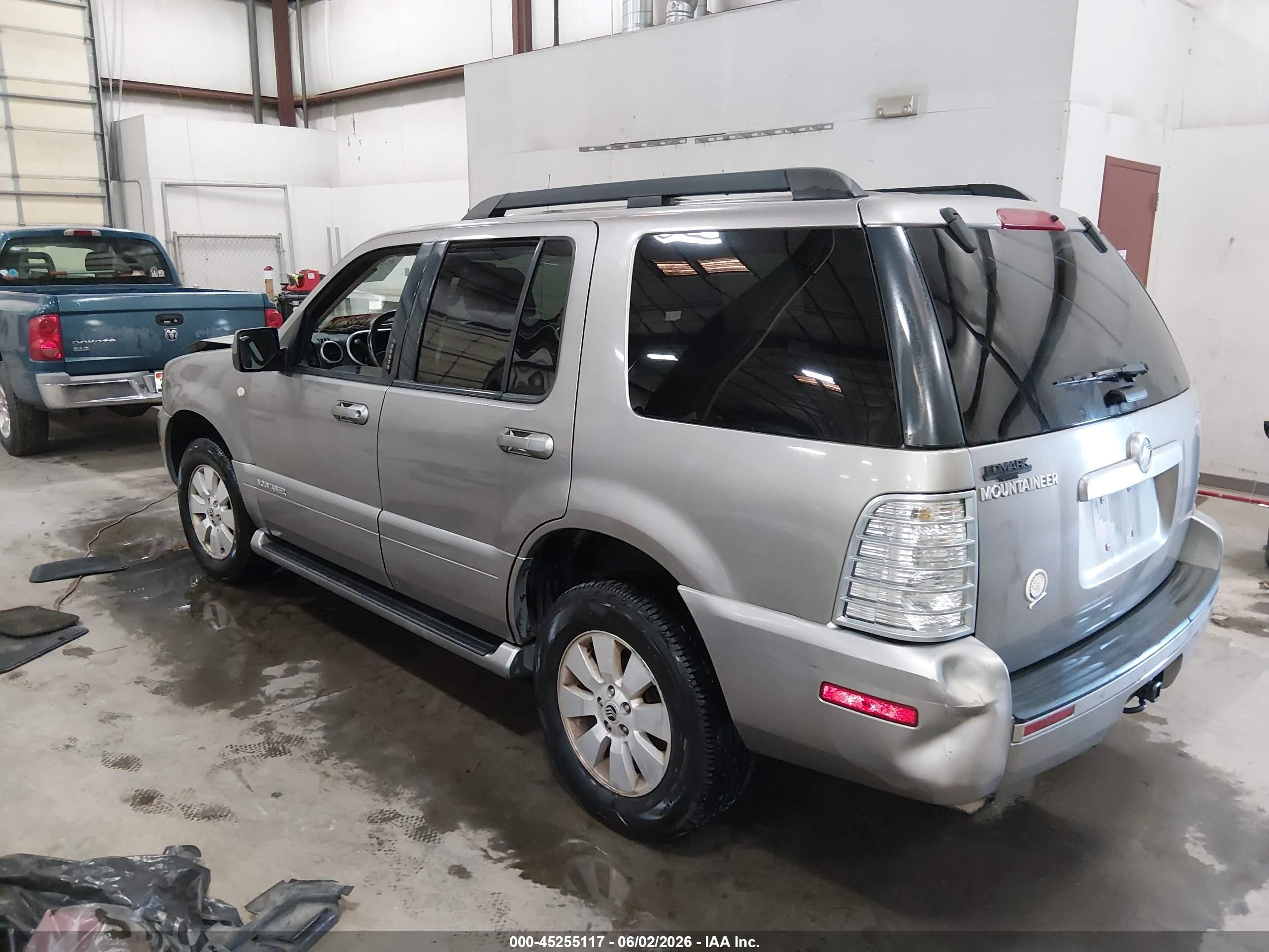 2008 Mercury Mountaineer   Gray vin: 4M2EU47E88UJ08562