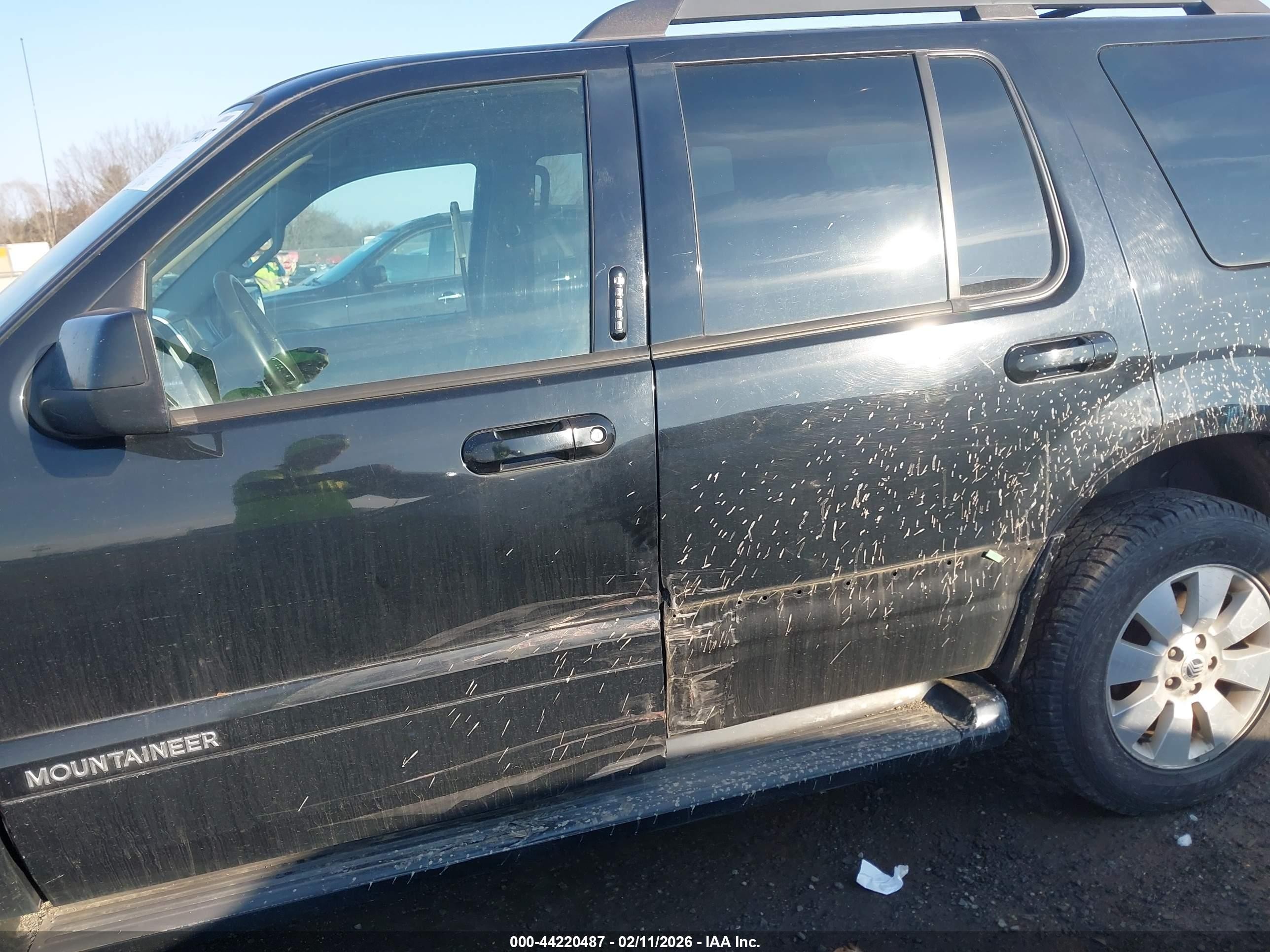 2007 Mercury Mountaineer   Black vin: 4M2EU47E97UJ00596