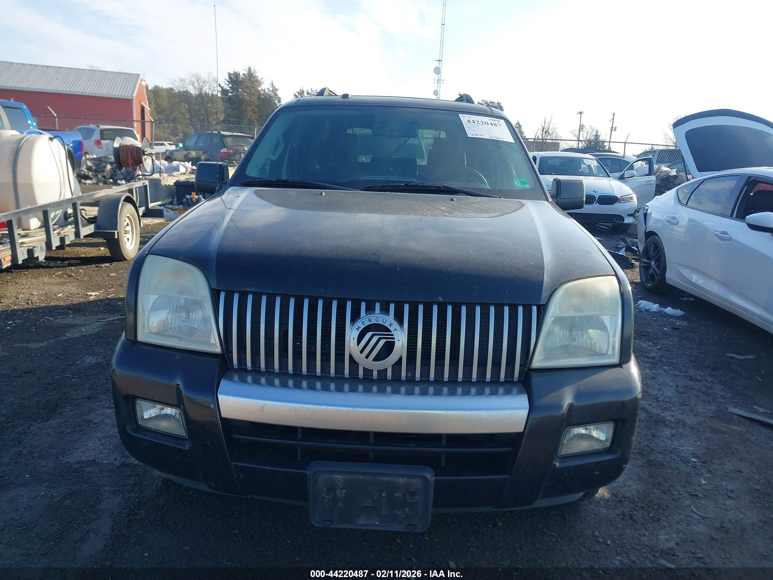 2007 Mercury Mountaineer   Black vin: 4M2EU47E97UJ00596