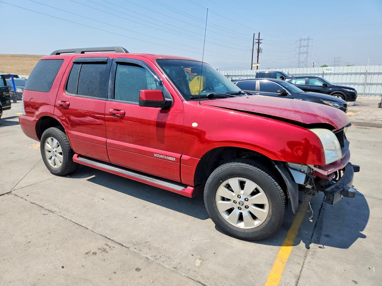 2008 Mercury Mountaineer Luxury Burgundy vin: 4M2EU47E98UJ12233