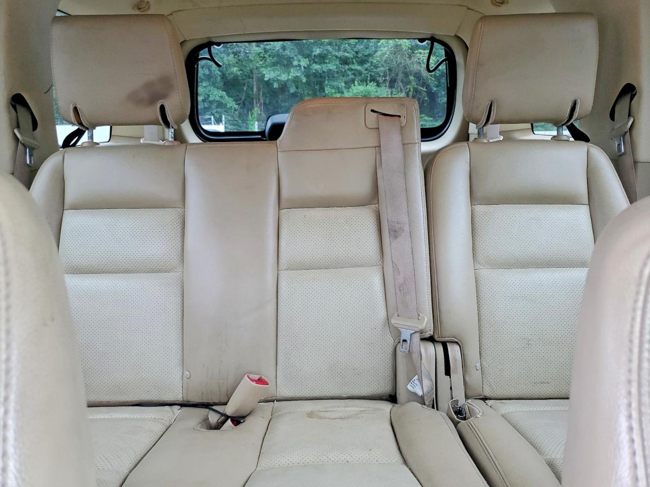 2006 Mercury Mountaineer Premier Red vin: 4M2EU48806UJ07122