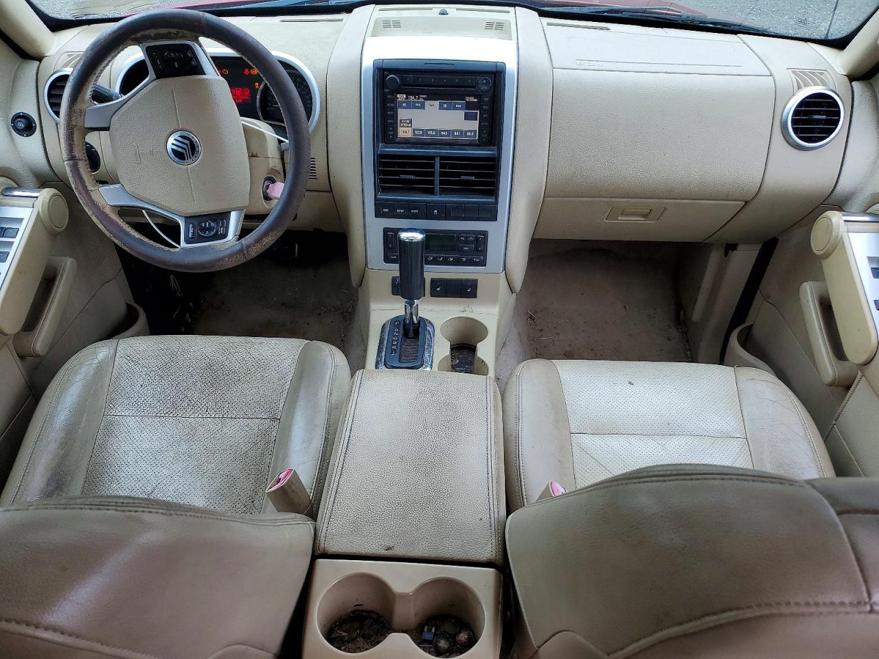 2006 Mercury Mountaineer Premier Red vin: 4M2EU48806UJ07122