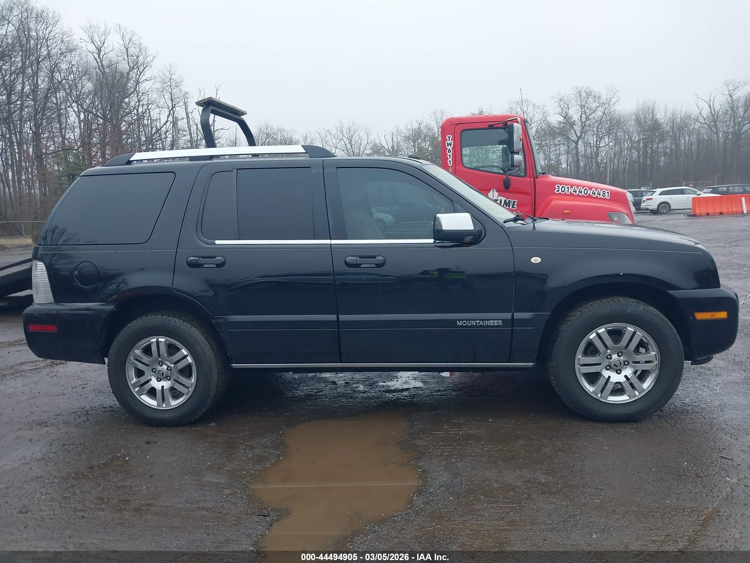2008 Mercury Mountaineer Premier Черный vin: 4M2EU48808UJ01999