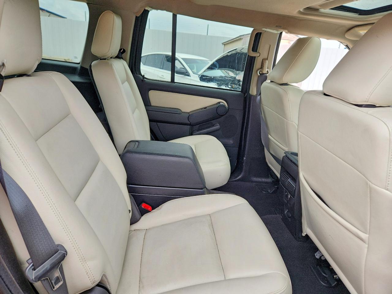 2009 Mercury Mountaineer Premier Black vin: 4M2EU48809UJ00787