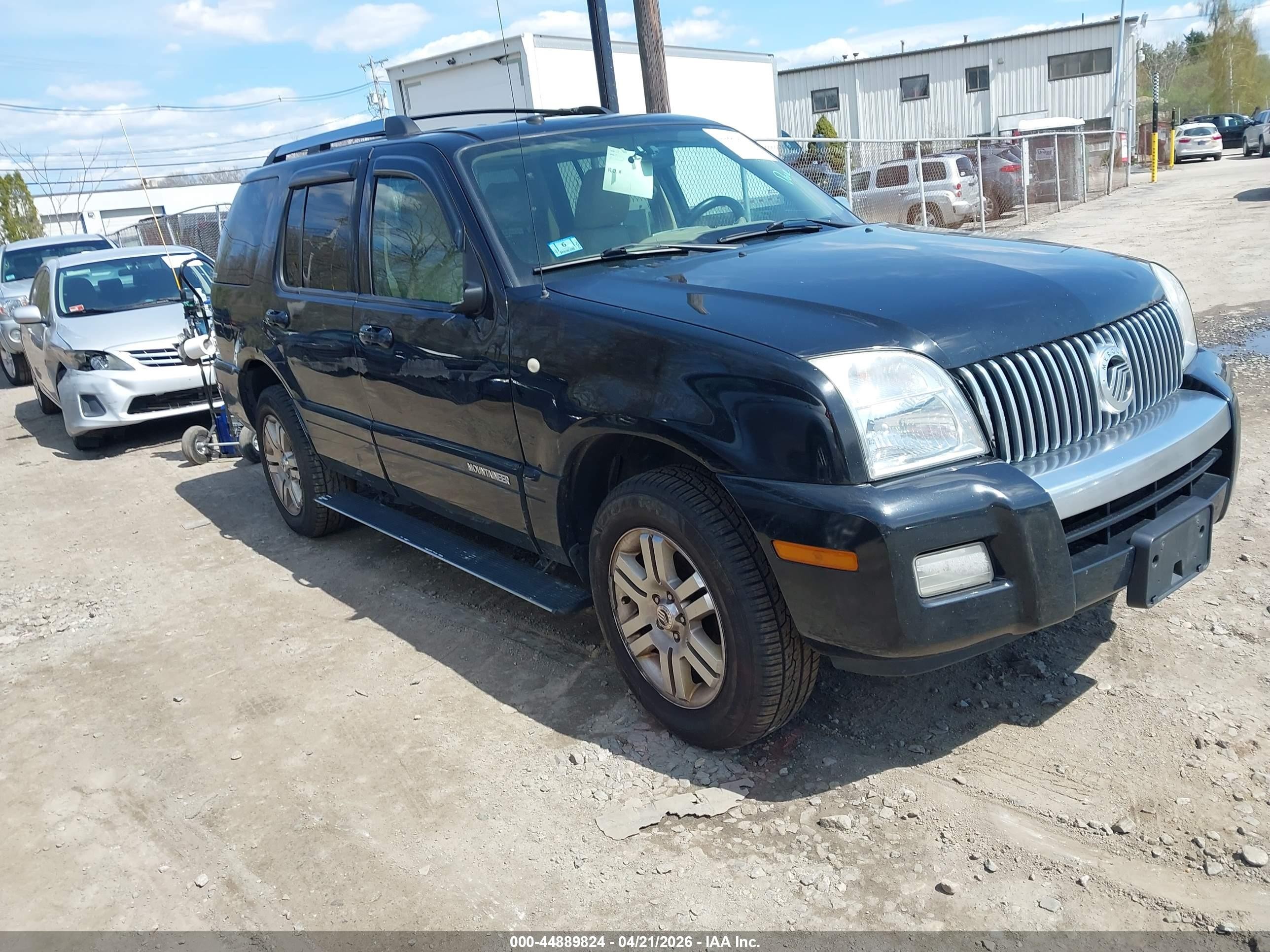 2009 Mercury Mountaineer Premier Black vin: 4M2EU48809UJ00983