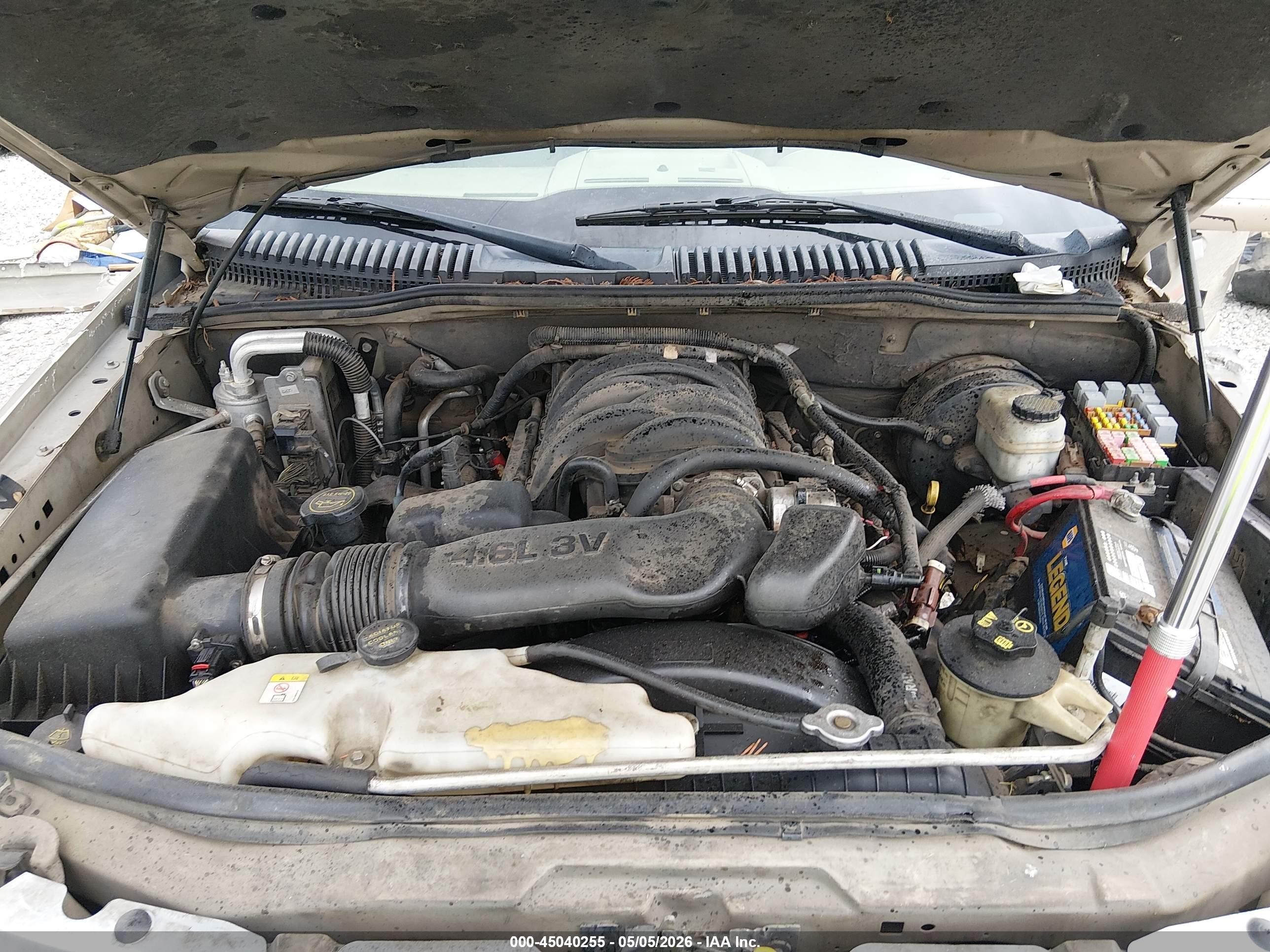 2006 Mercury Mountaineer Premier Gold vin: 4M2EU48826UJ09339