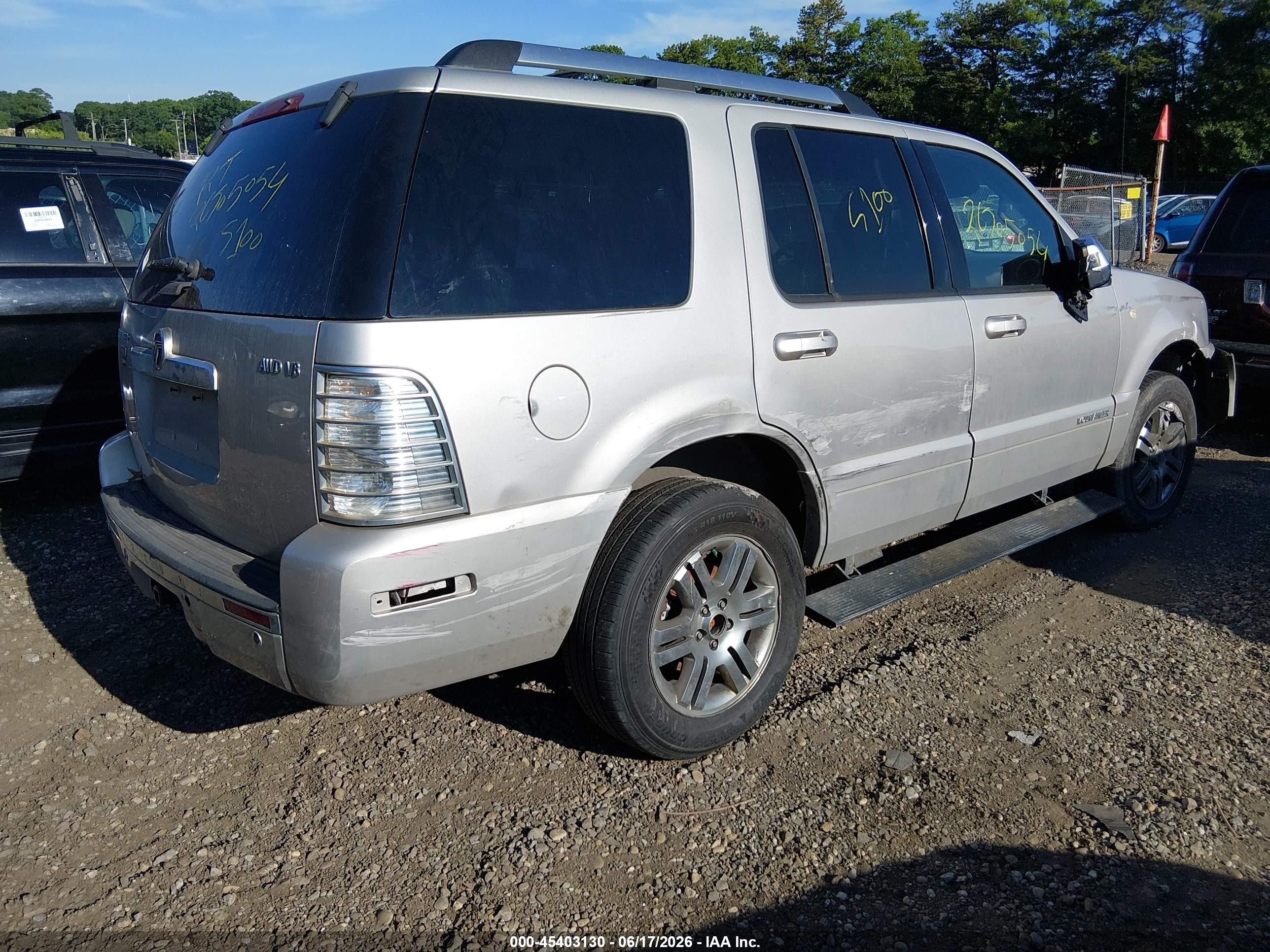 2008 Mercury Mountaineer Premier Серебряный vin: 4M2EU48828UJ06251