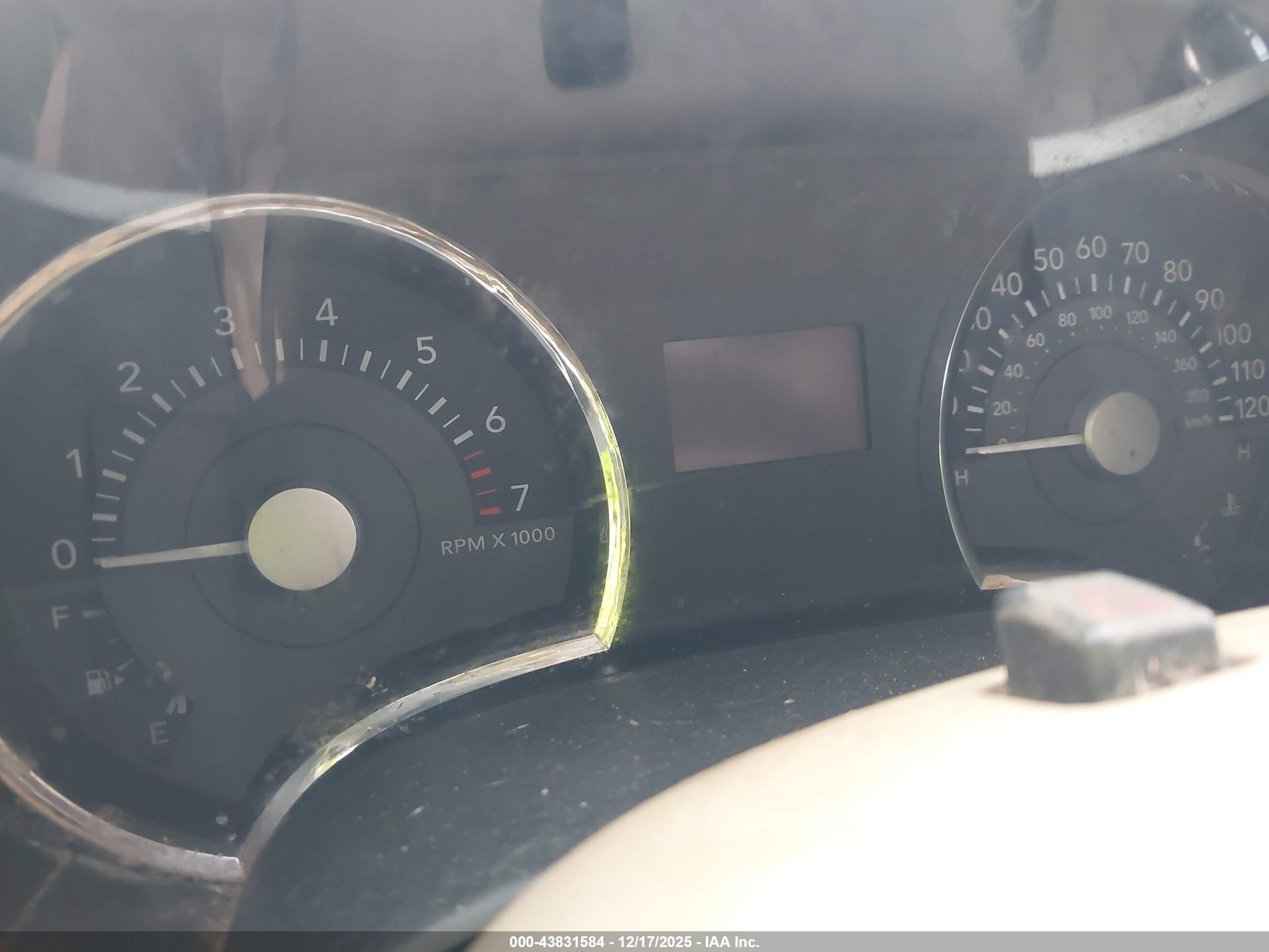 2007 Mercury Mountaineer Premier Gold vin: 4M2EU48837UJ13983