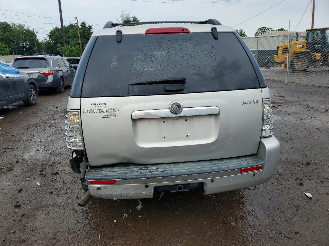 2006 Mercury Mountaineer Premier Gray vin: 4M2EU48846UJ04319